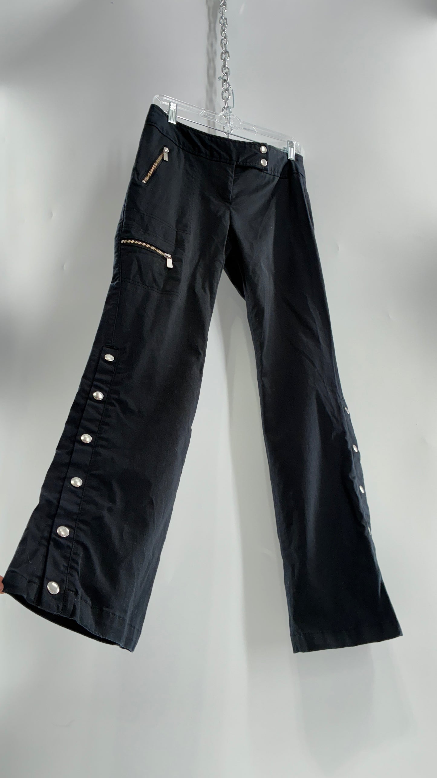 Vintage MICHAEL KORS Black Button Leg Kick Flare Low Rise Pants with Zipper Details and Side Closure (6)