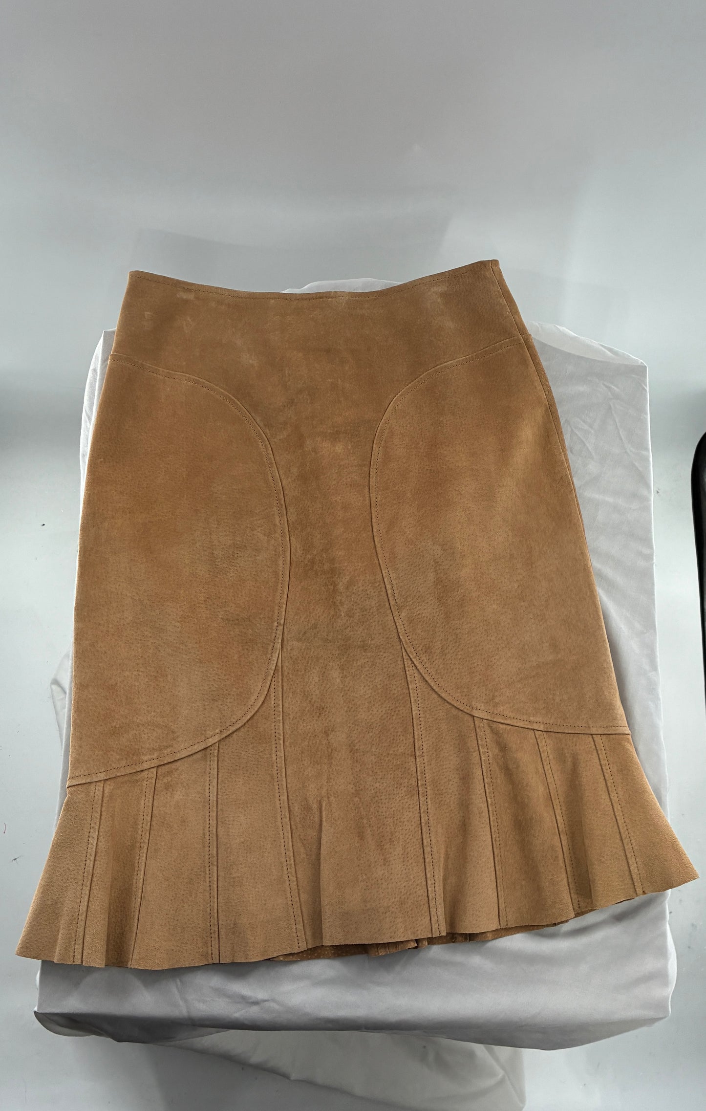 Vintage Moda International Genuine Leather Pleated Hem Skirt with Rounded Hip Panels (0)