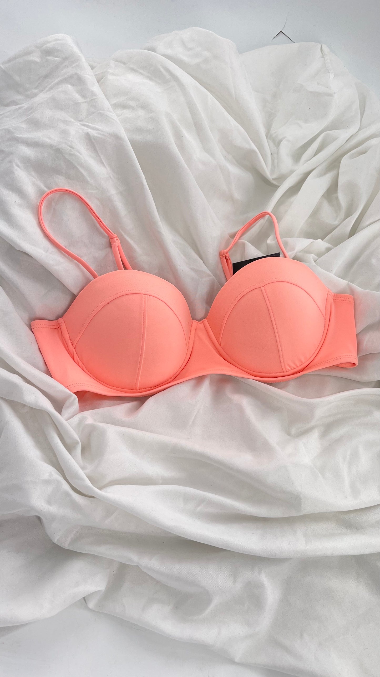 PACSUN LA Hearts Pink Underwire Swim Top (Large)