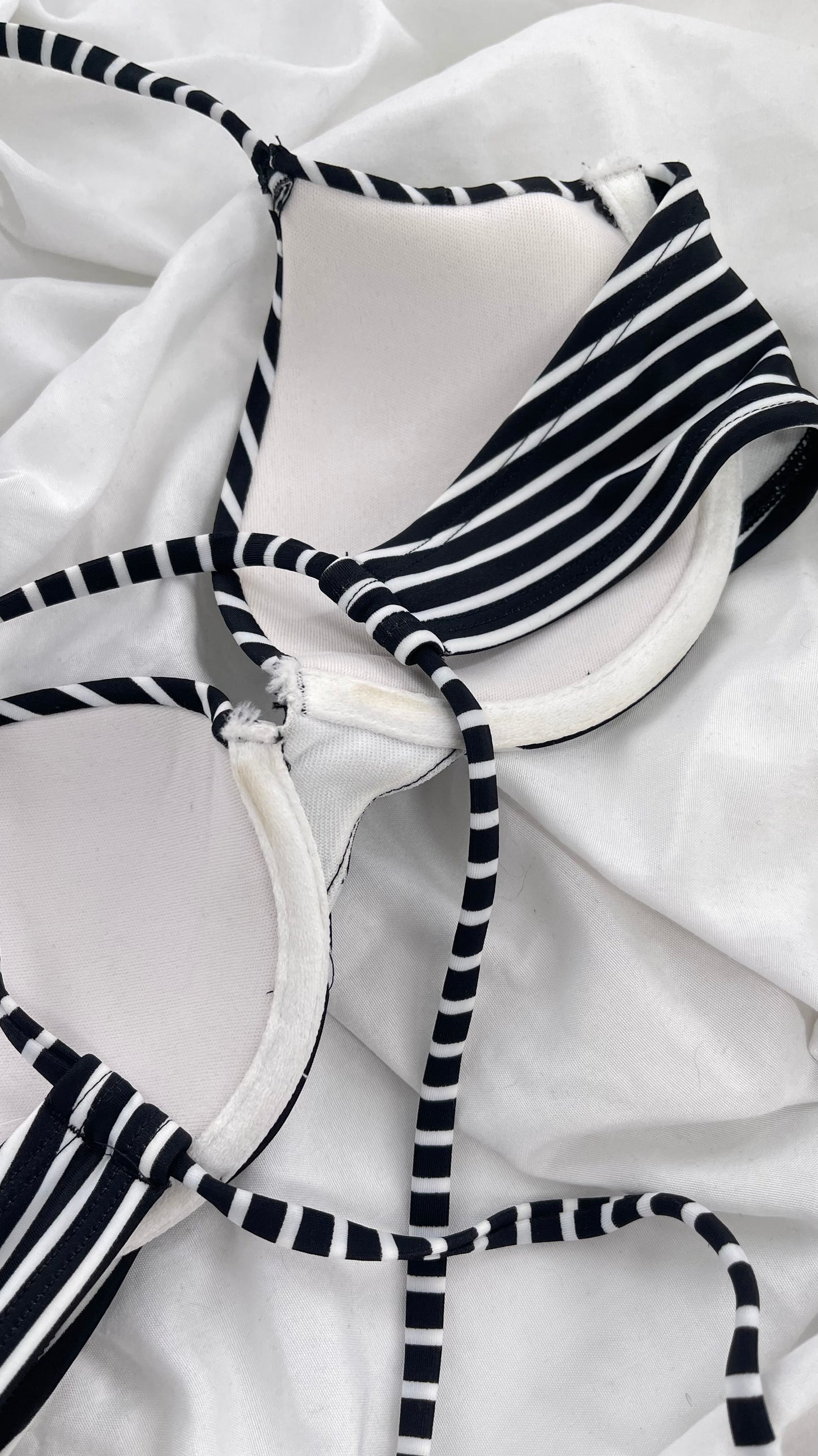 Urban Outfitters Out From Under Black White Striped Underwire Swim Top (Small)
