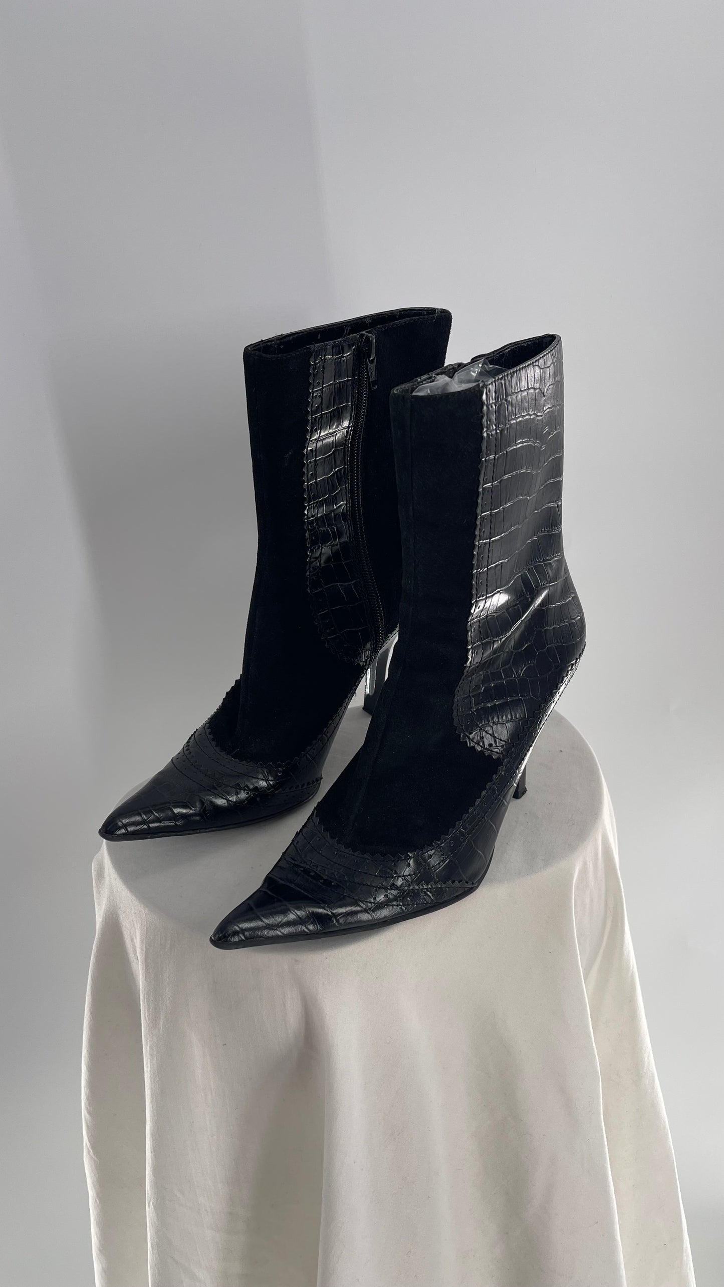 NINE WEST Black Leather Pointed Kitten Heel Boot with Scalloped Embossed Panels (8)