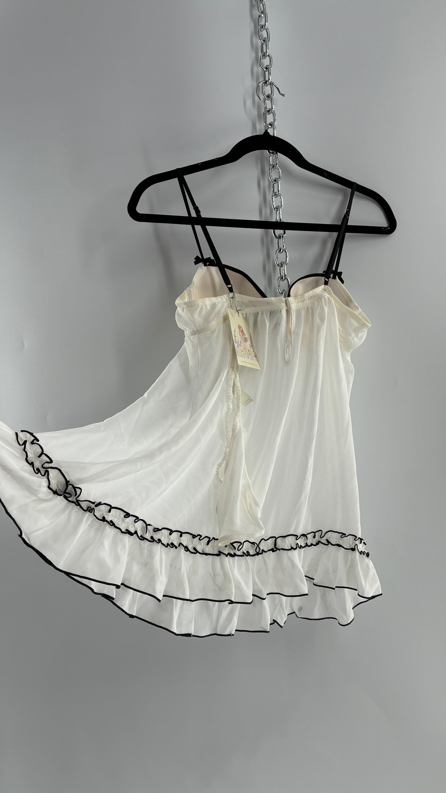 Deadstock Vintage In Bloom Babydoll Camisole and Thong Set with Tags (Medium)