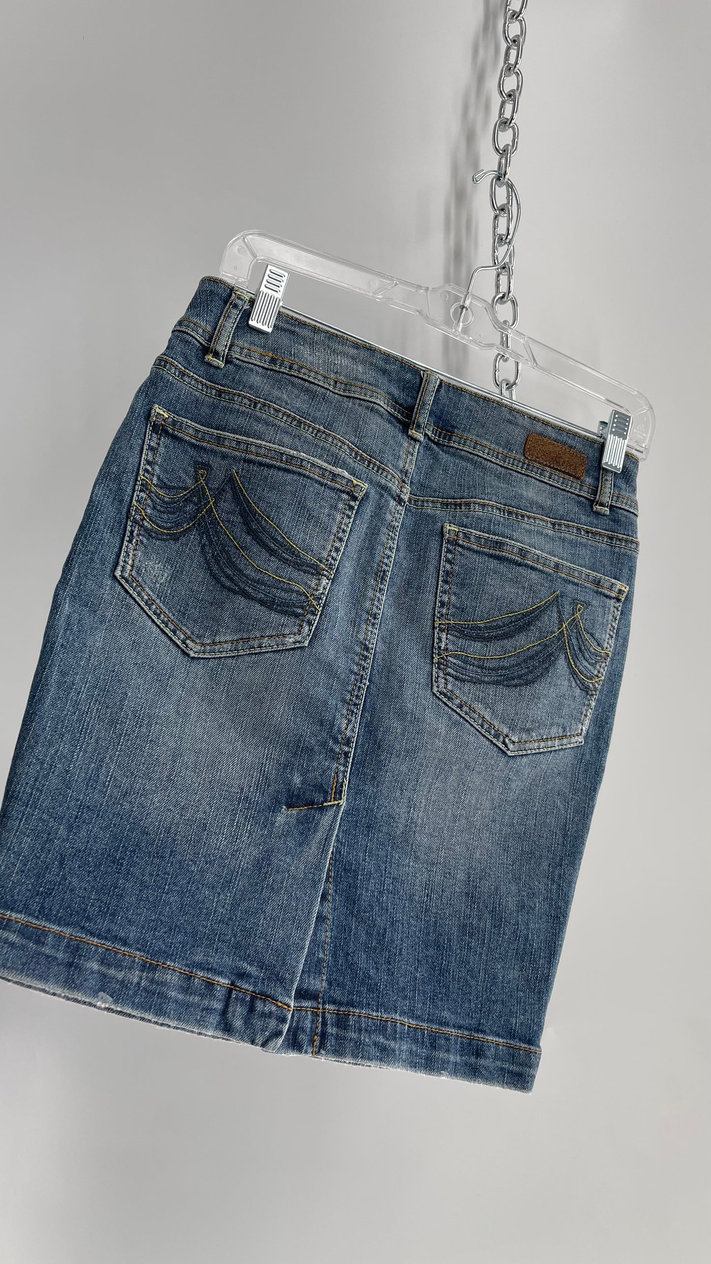 DKNY Denim Low Rise Skirt with Side Slit Pockets (0)