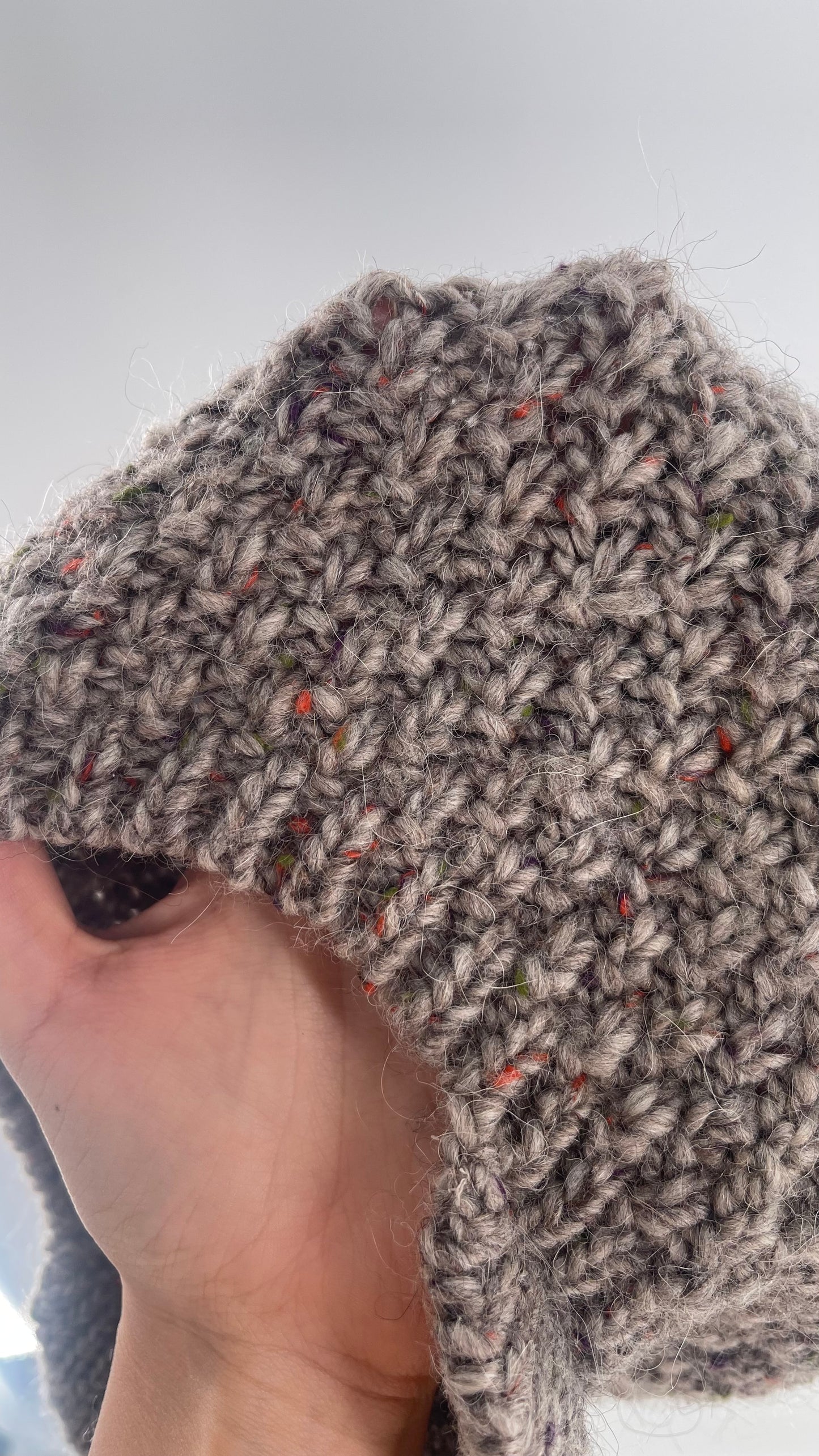 Vintage Tan Knit Slouchy Newsboy Cap Beanie with Brim