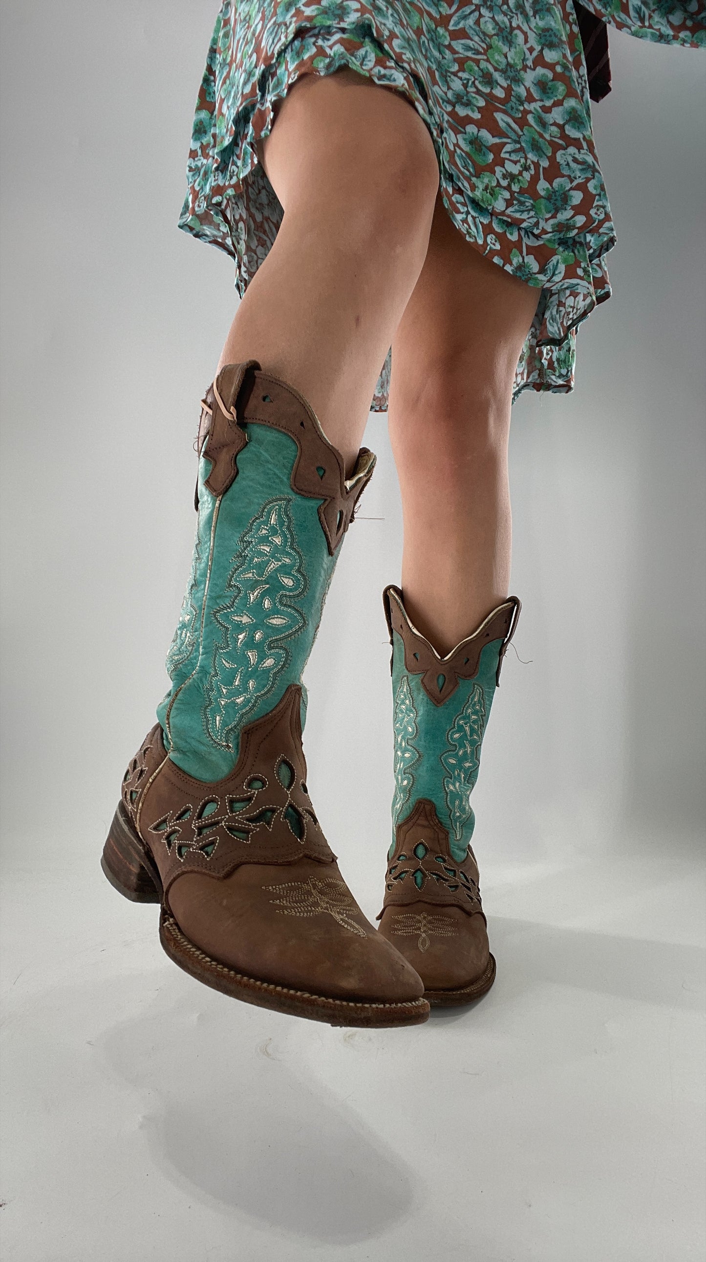 Porto Rebelde Turquoise Blue and Brown Leather Lazer Cut Embroidered Boots (6.5)