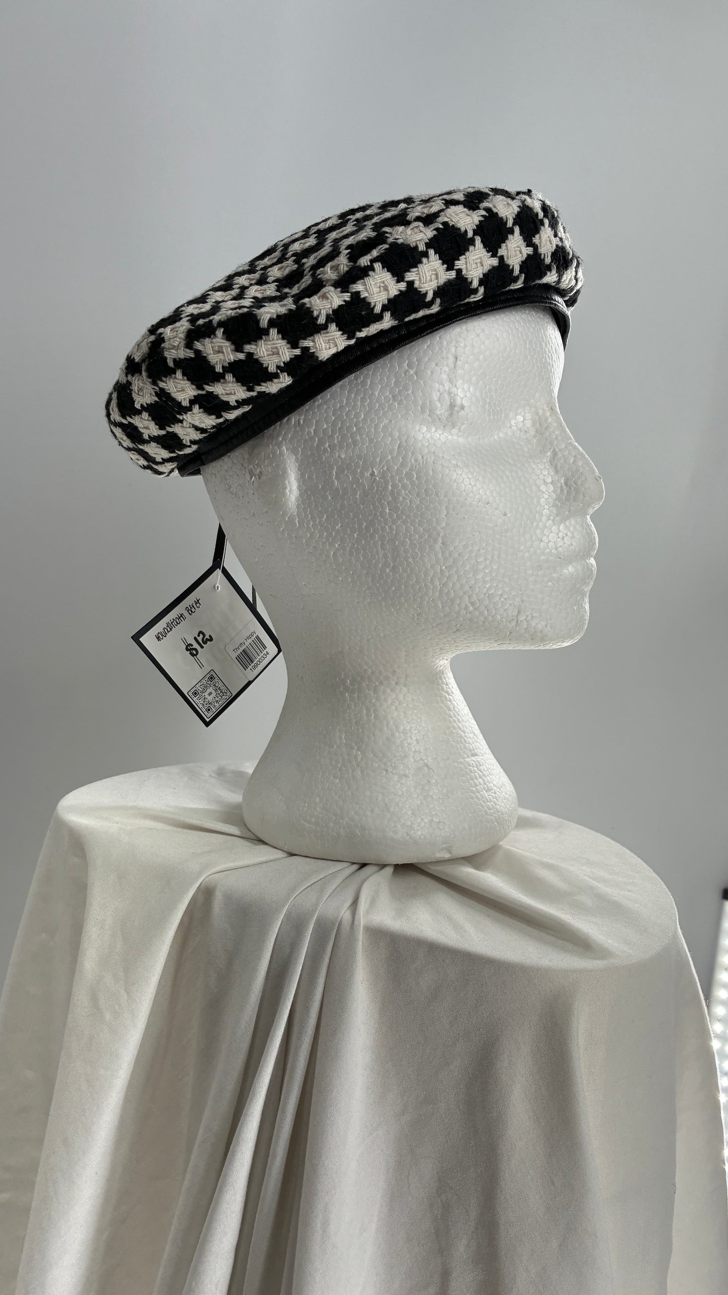 Black and White Knit Houndstooth Beret with Vegan Leather Band