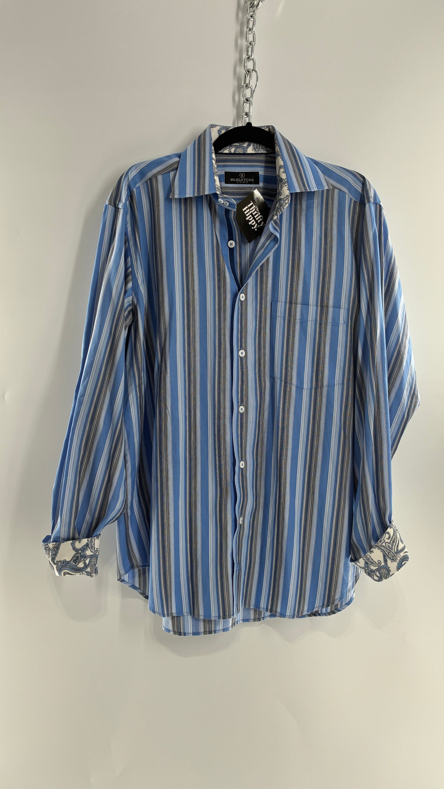 Vintage 1990s Bugatchi Men’s Blue Striped Button Up with Paisley Cuffs (Large)