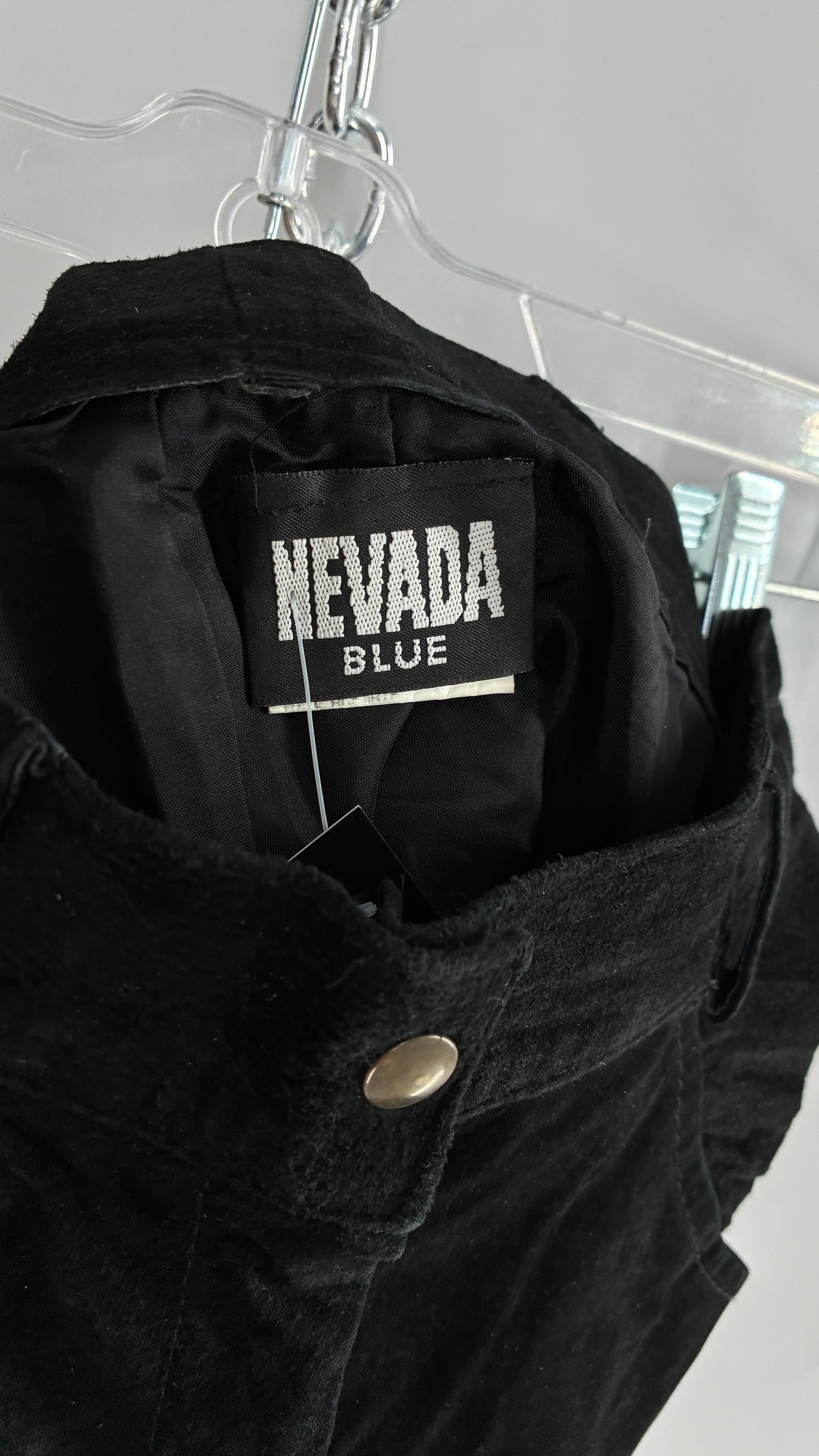 Vintage NEVADA BLUE Black Genuine Suede High Waisted Shorts (XS)