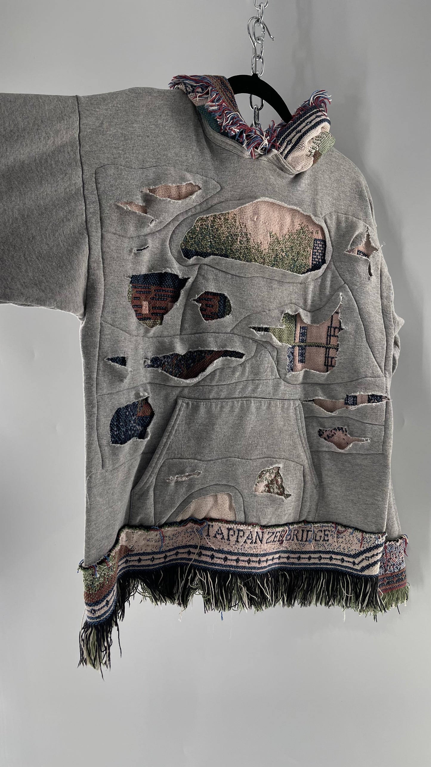 CUSTOM NY Tappanzee Rugged Distressed Blanket Hoodie with Coloration Gradient (S/M)