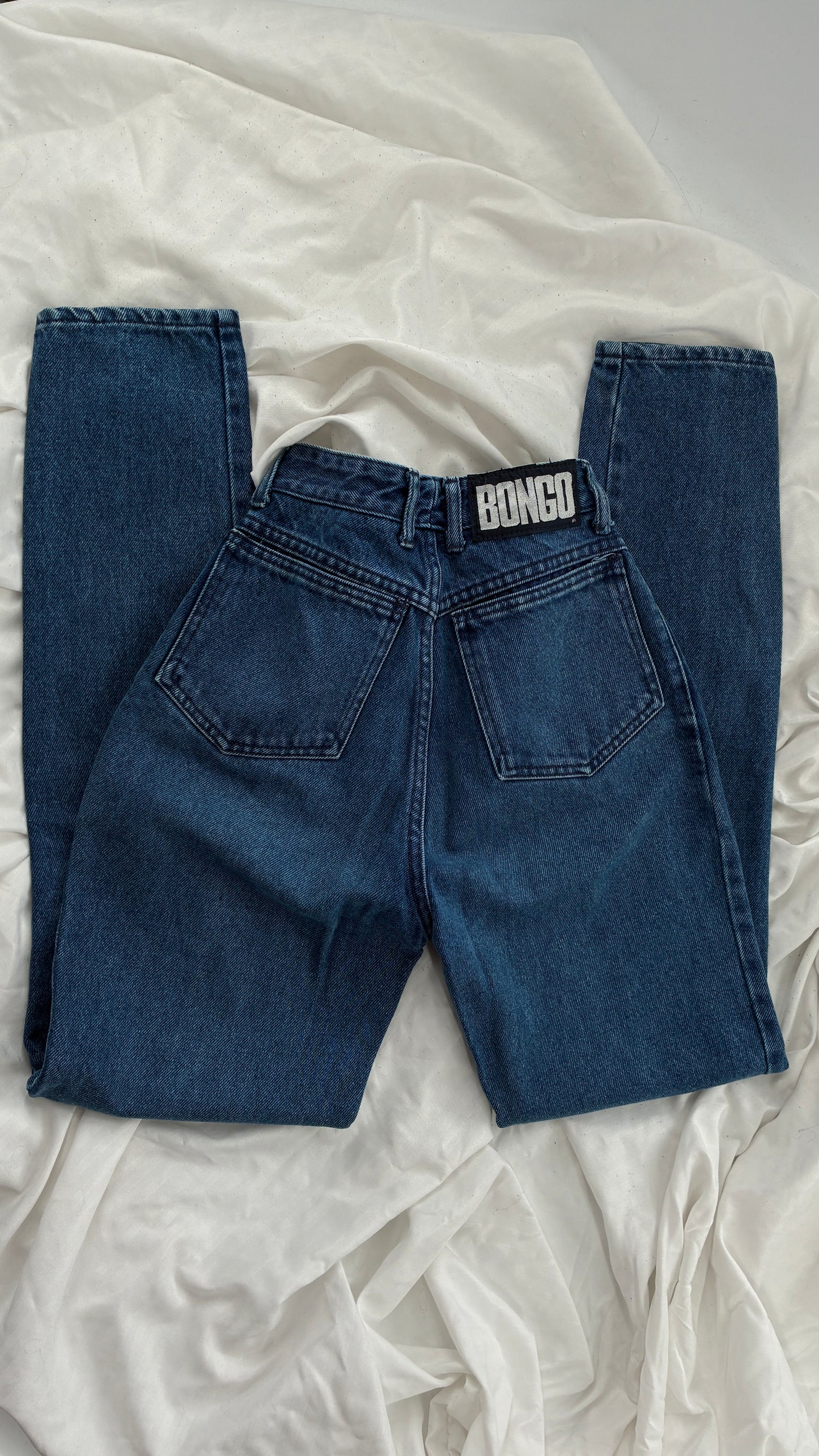 Vintage BONGO Ultra High Waisted Jeans (5)