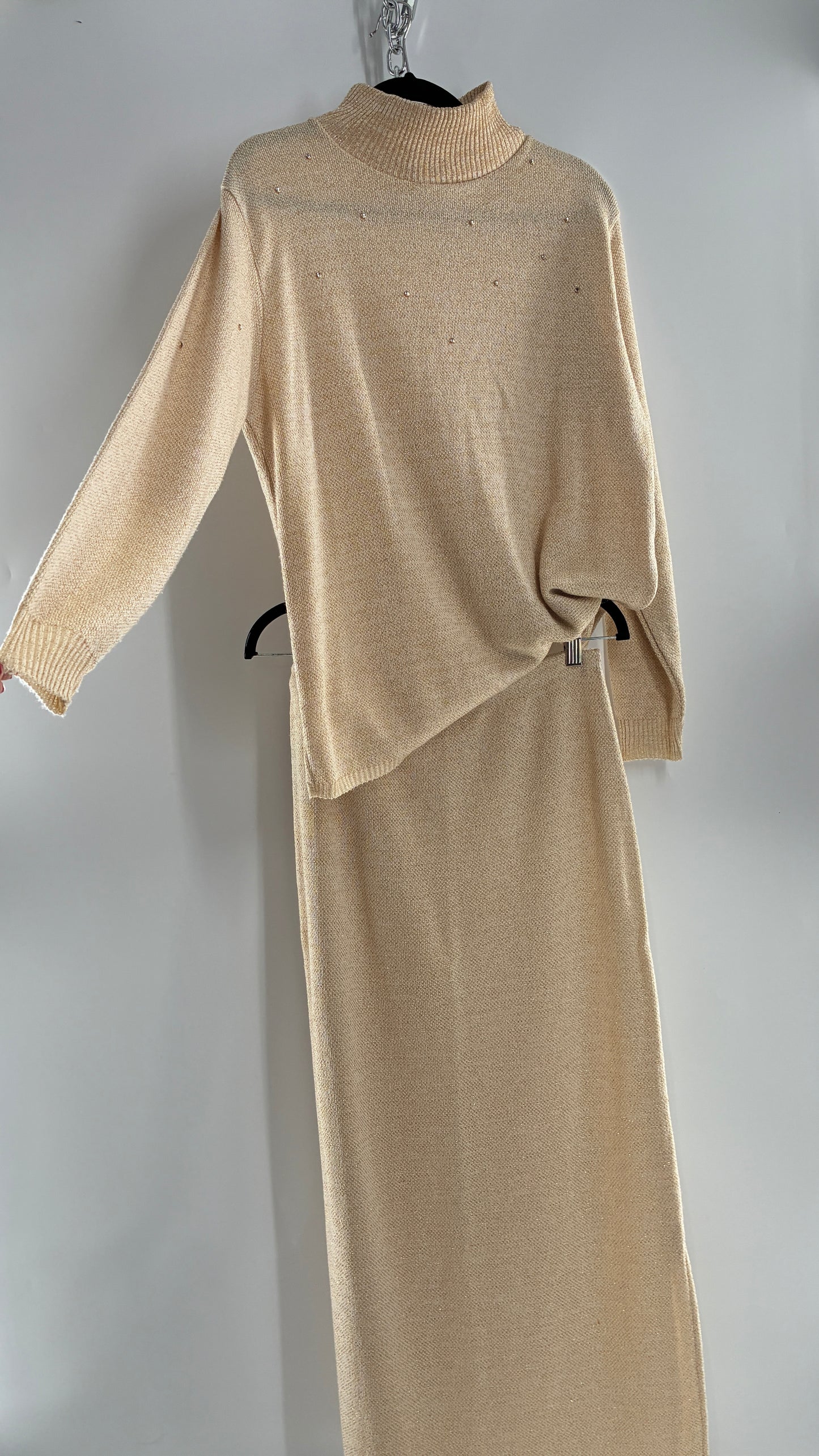 Terry Lewis Classic Luxeries Beige Knit Sweater and Skirt with Gold Tinsel Thread and Rhinestone Collar (Large)