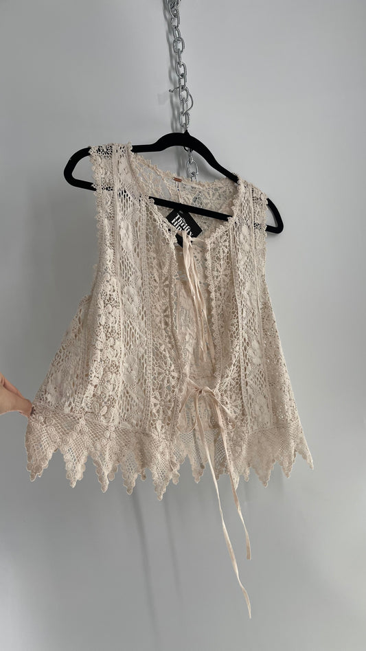 Free People Leah Off White Lace Crochet Vest/ Tie Bust Sleeveless Top (Medium)