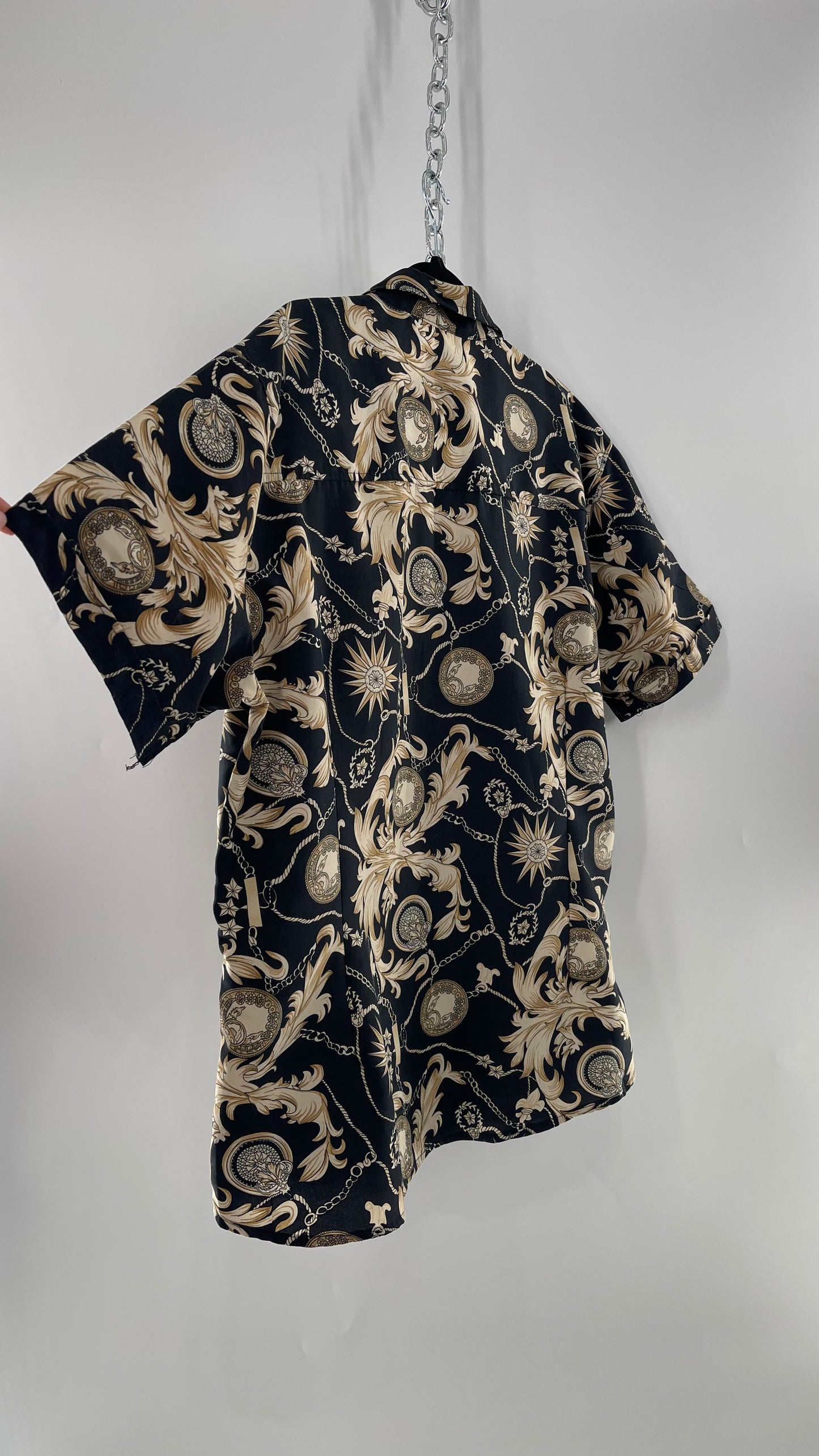APTRO Black and Gold Brocade Short Sleeve Button Up with Tags (XXXL)