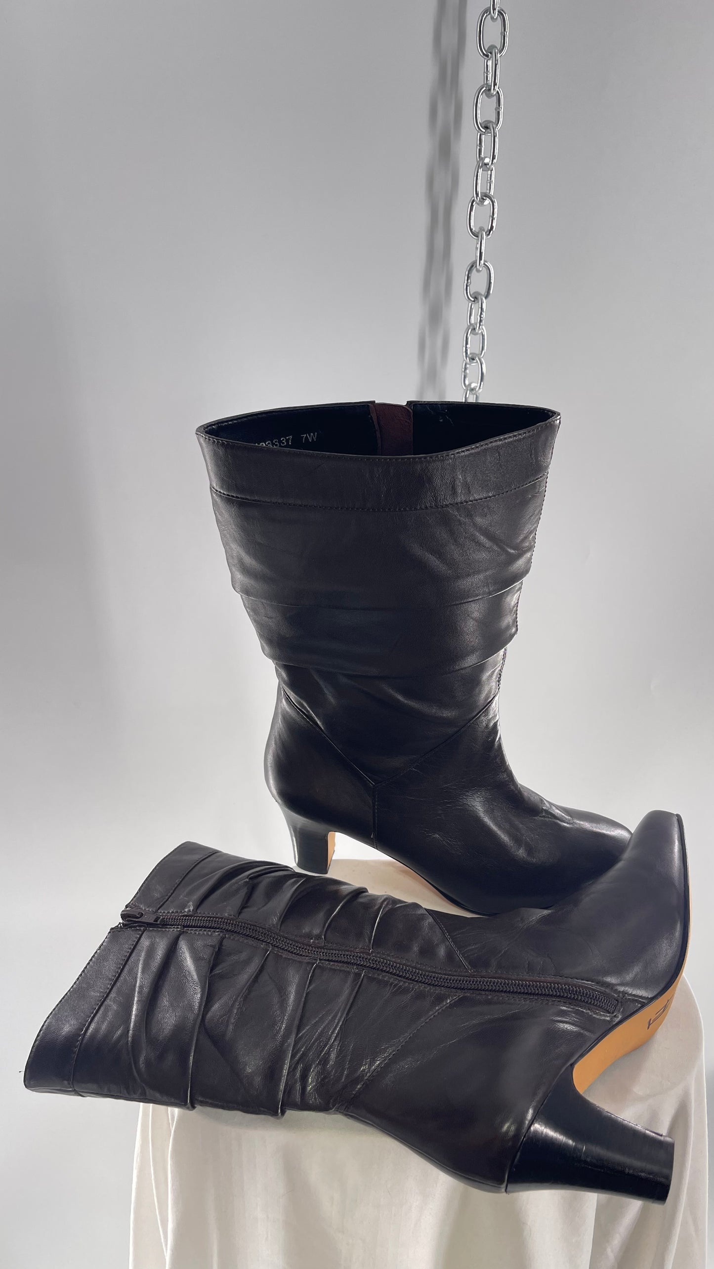 Deadstock Vintage Ros Hommerson Drilex Dark Brown Ruched Leather Booties (7)