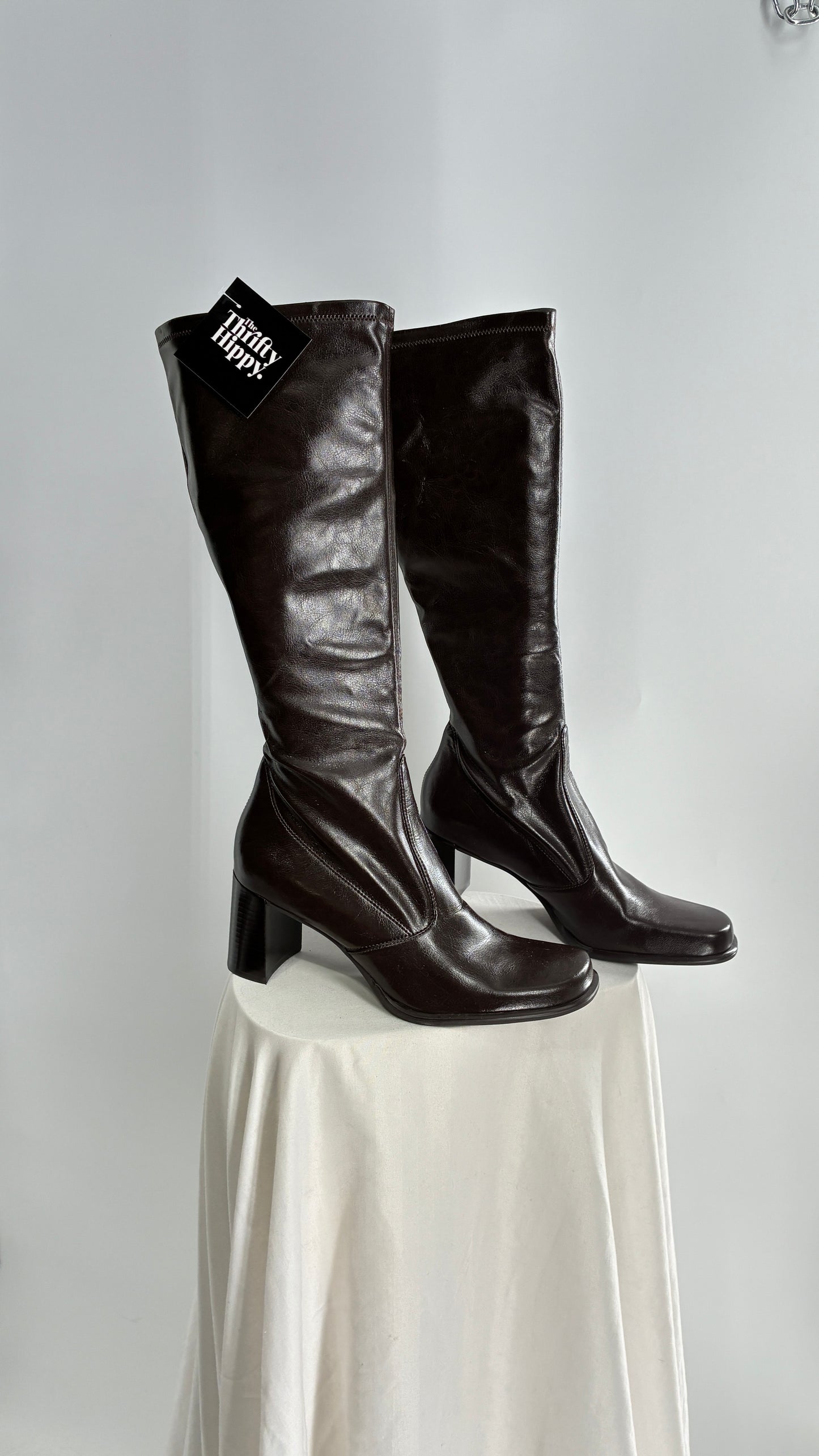 Vintage FRANCO SARTO Made in Brazil Square Toe Knee High Boots with Block Heel (8.5)