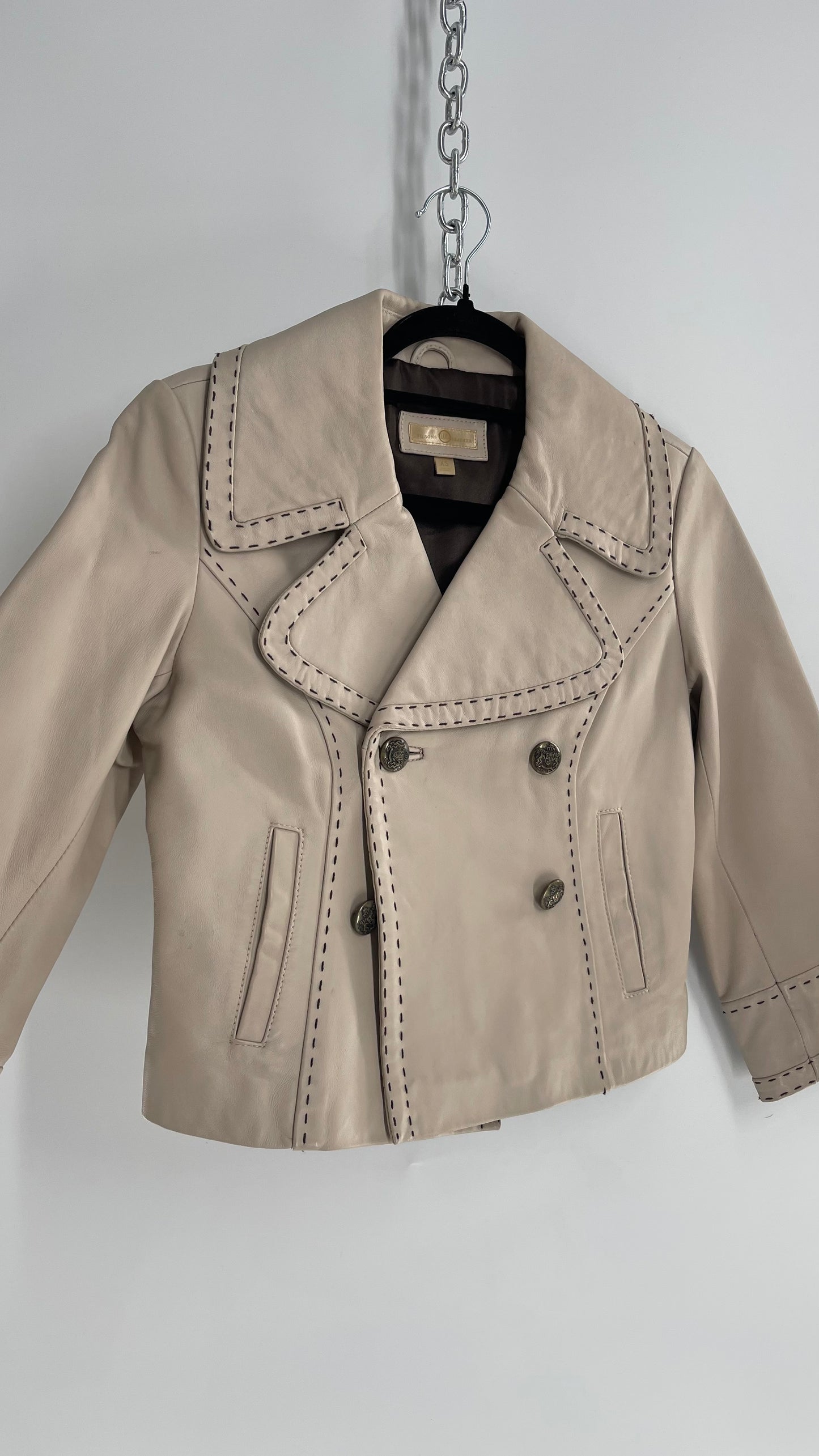 Vintage 1990s Wilsons Leather Beige Short Jacket with Exaggerated Collar, Embossed Buttons and Contrast Stitching (XS)