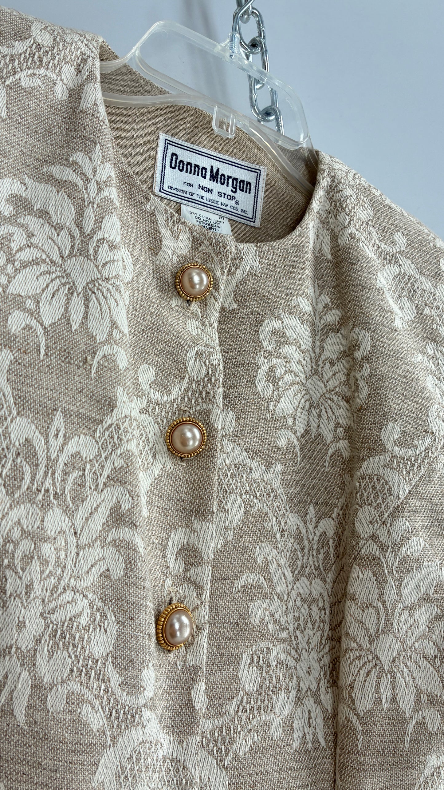 Vintage Suit Set with DONNA MORGAN Jacquard Puff Sleeves Tailored Slim Waist Suit Jacket with Upcycled Woven Mini Skirt (6)