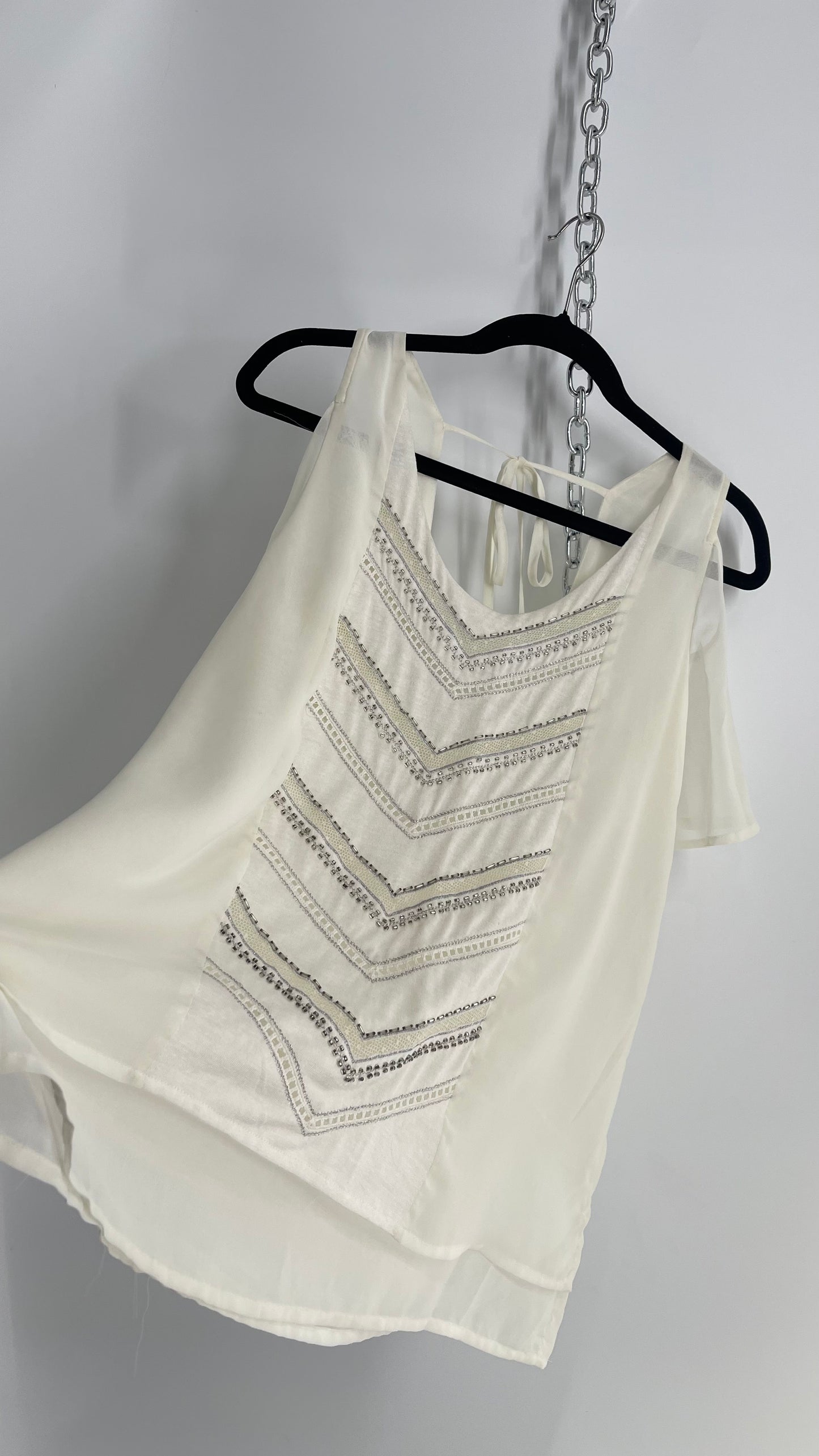 BKE White Cold Shoulder Short Sleeve Blouse with Beaded Panel (Medium)