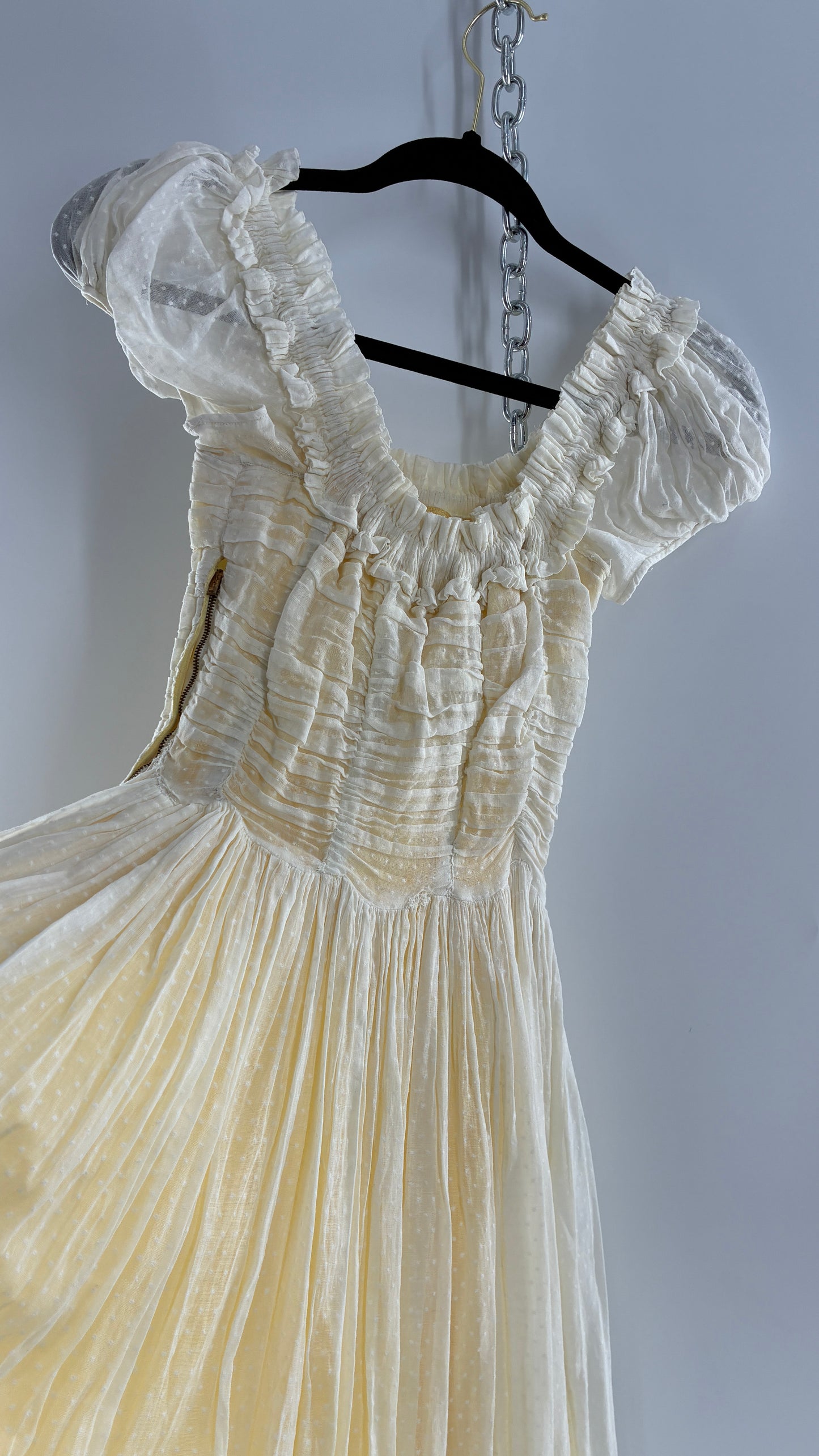 Vintage 1970s Off White Cotton Handmade Maxi Dress with Ruched Bodice, Puff Sleeves, and Polka Dot Texture (XS/S)