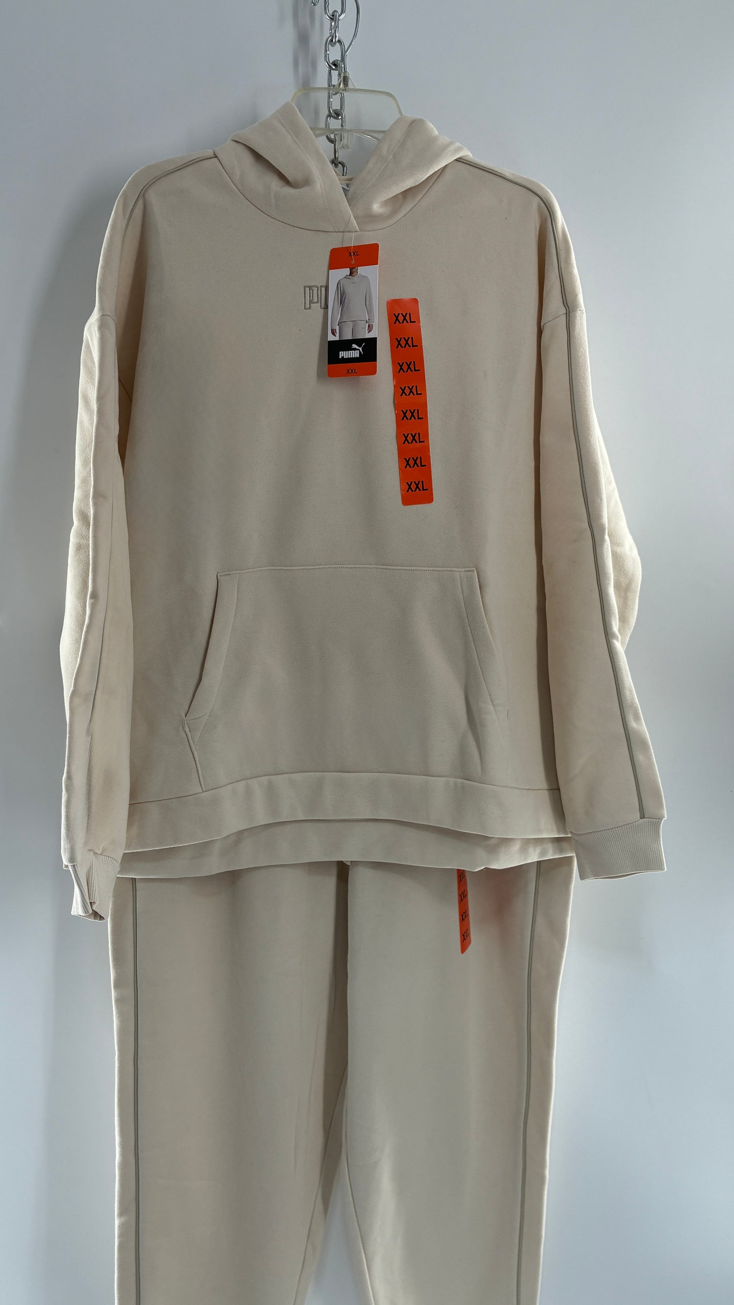 PUMA Cream Hoodie and Sweatpants Set with Tags (XXL)