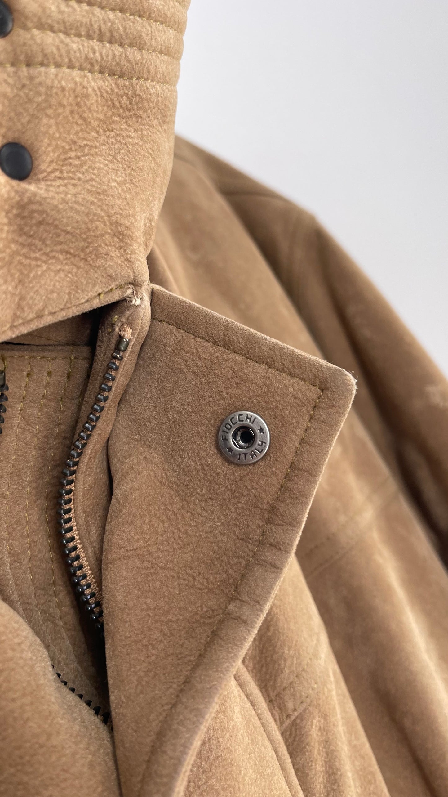 Vintage Men’s VERSACE Sport Camel Vegan Suede Jacket (XL)