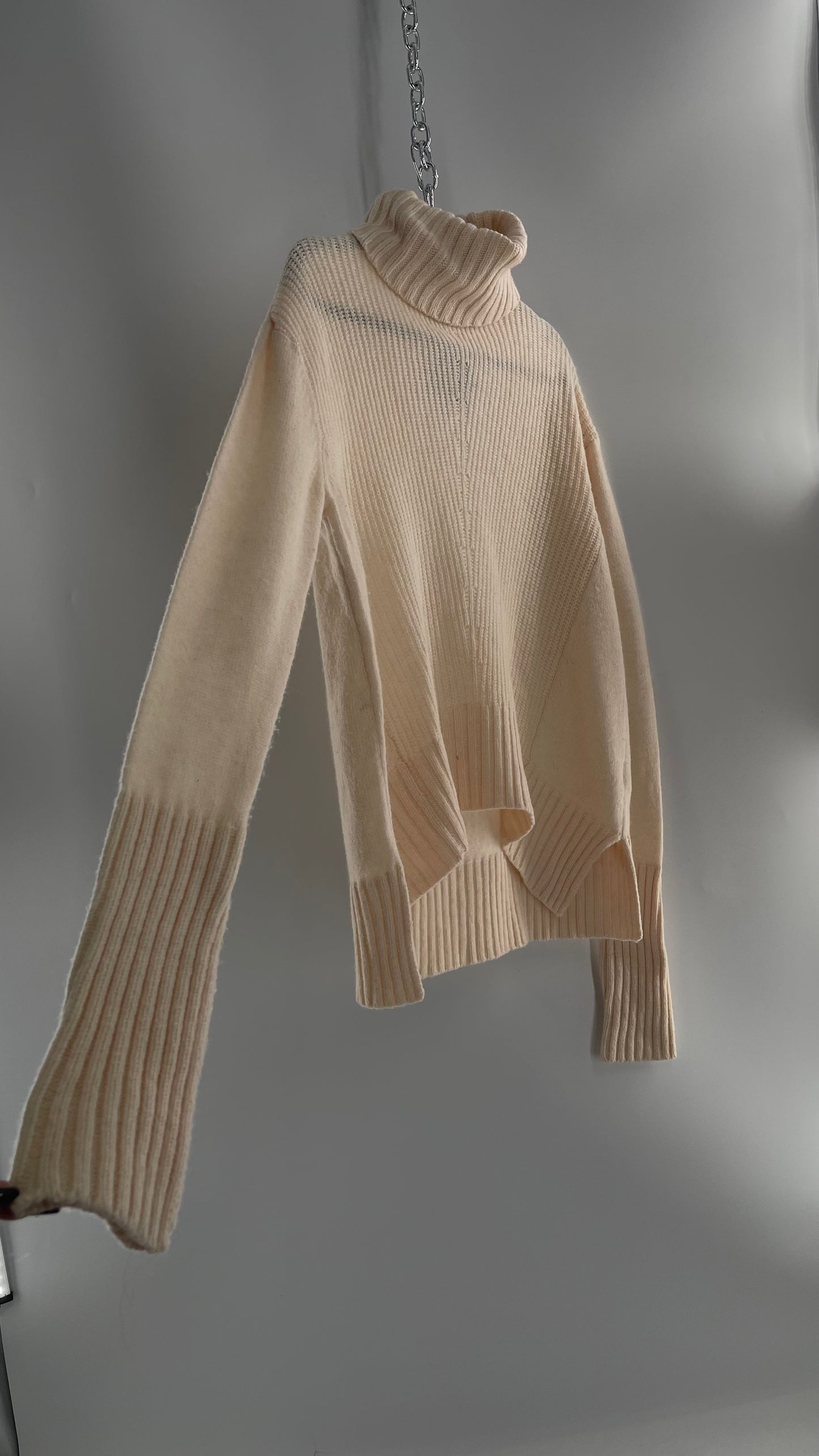 MOTH Anthropologie 80% Wool Ivory Off White Knit Turtle Neck Sweater (Small)