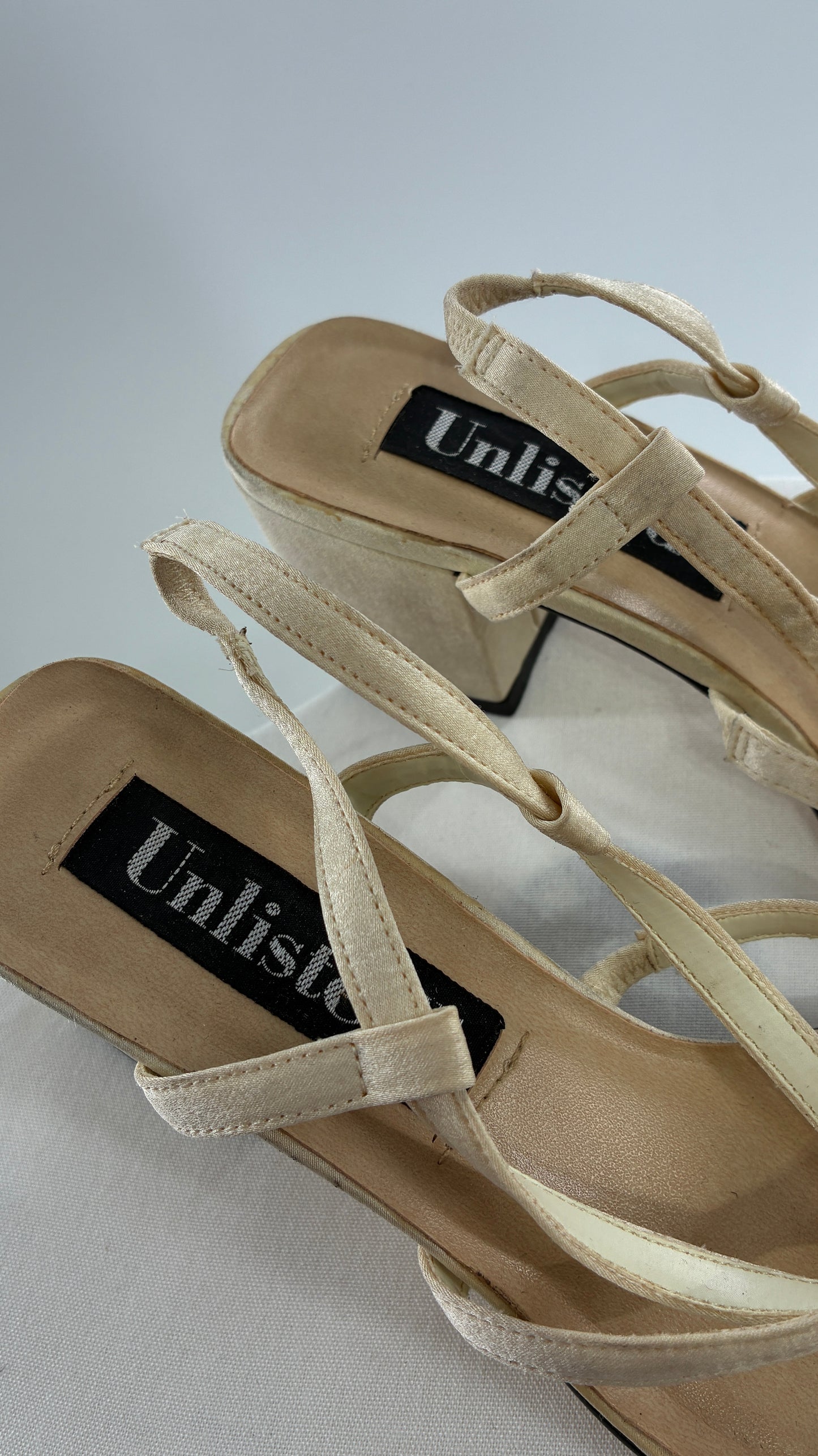 Vintage UNLISTED 1990s Strappy Ivory Block Kitten Heel Sandal (8)