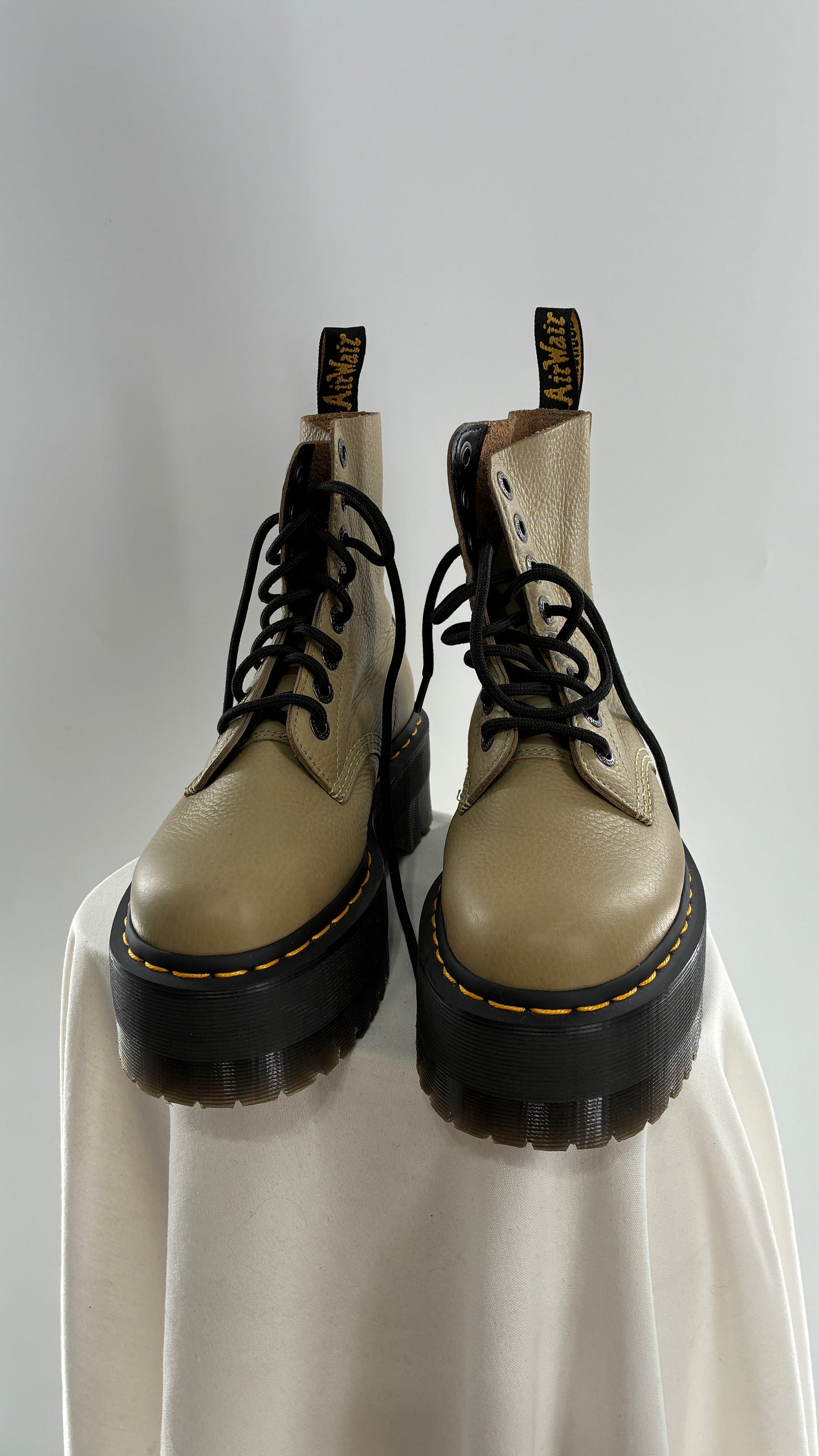 Vintage Dr. Martens 1460 Pascal Max Platform Pale Olive Pisa Boot (6L)