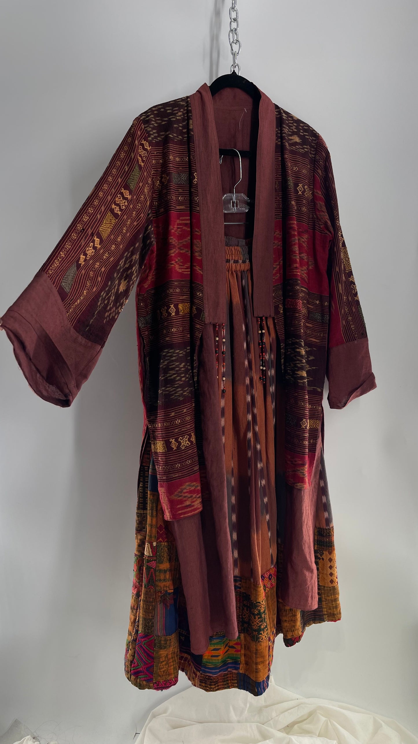 Laise Adzer Vintage Heavily Embroidered, Linen Patchwork Set (M/L)