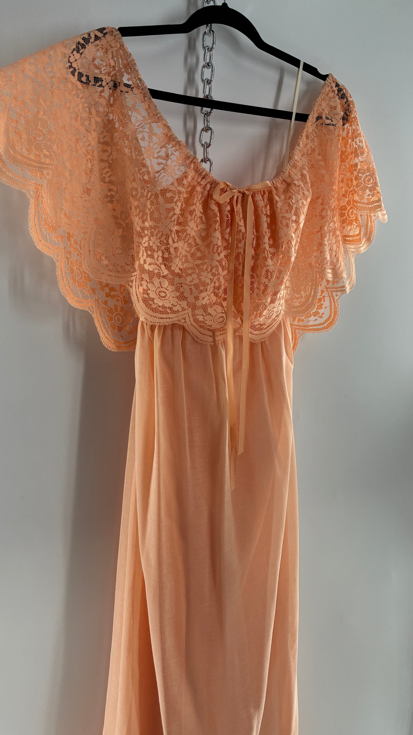 Vintage 1960s Ruffled Off the Shoulder Peach Full Length Voluminous Gown with Tie Back (9/10)