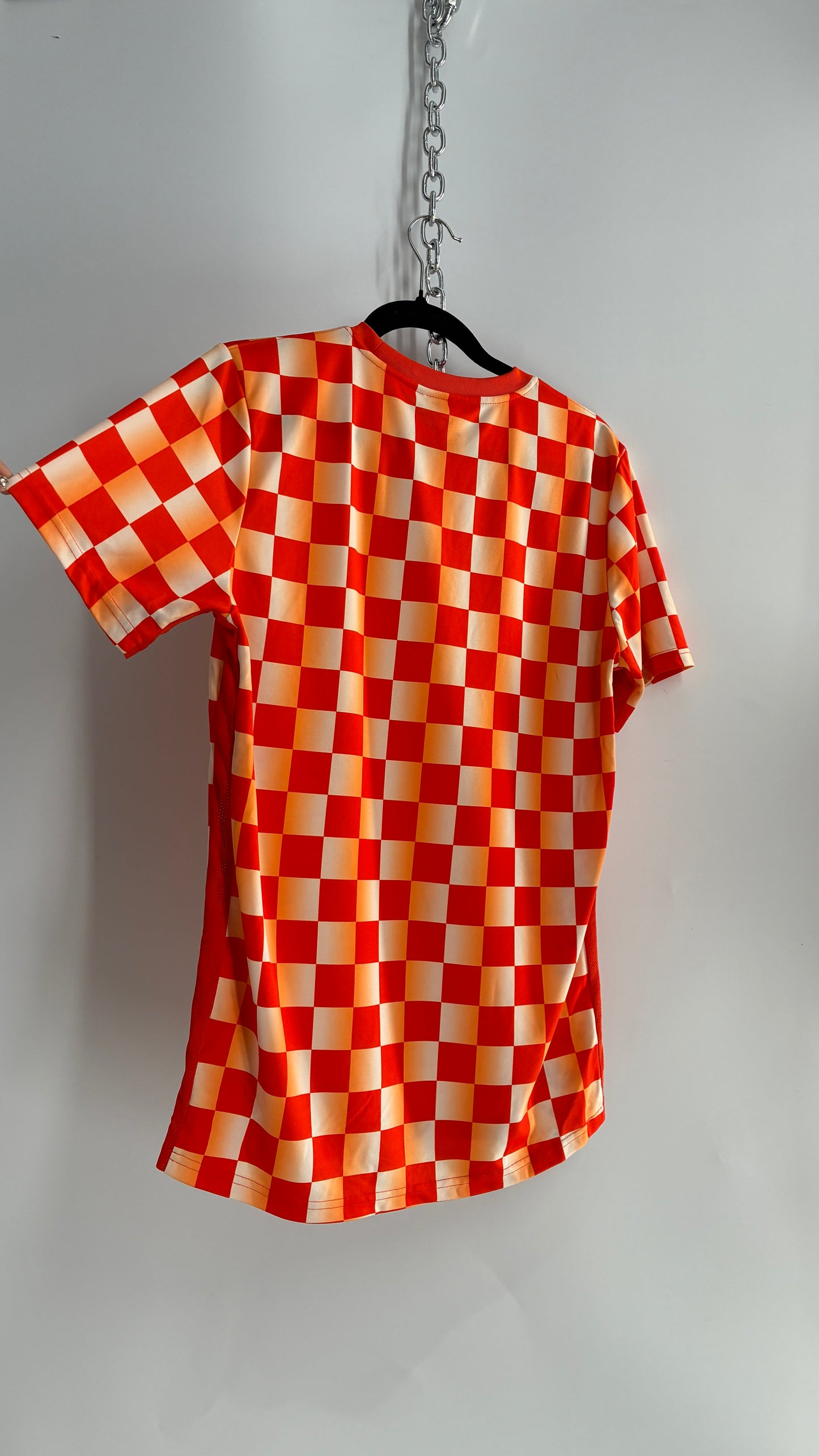 NIKE Orange Checkered Jersey T (Medium)