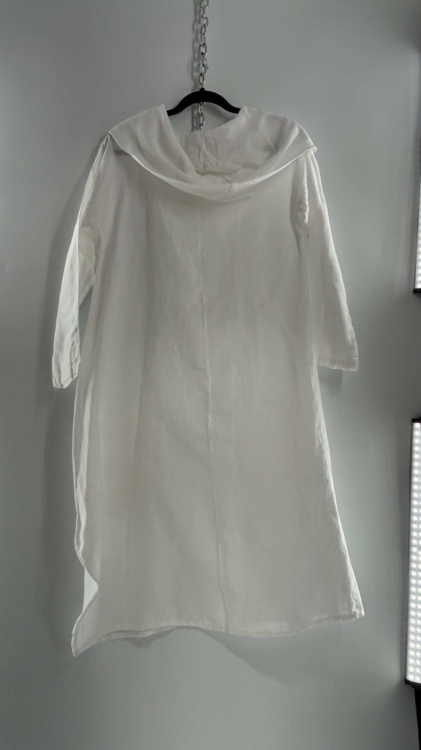Vintage White 100% Linen Made in Italy Blouse Dress (Large)