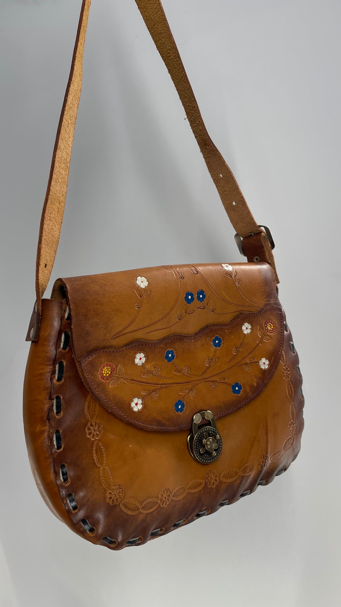 Vintage 1970s Mexico Leather Saddle Bag with Engravings, Stitching and Turnstile Closure