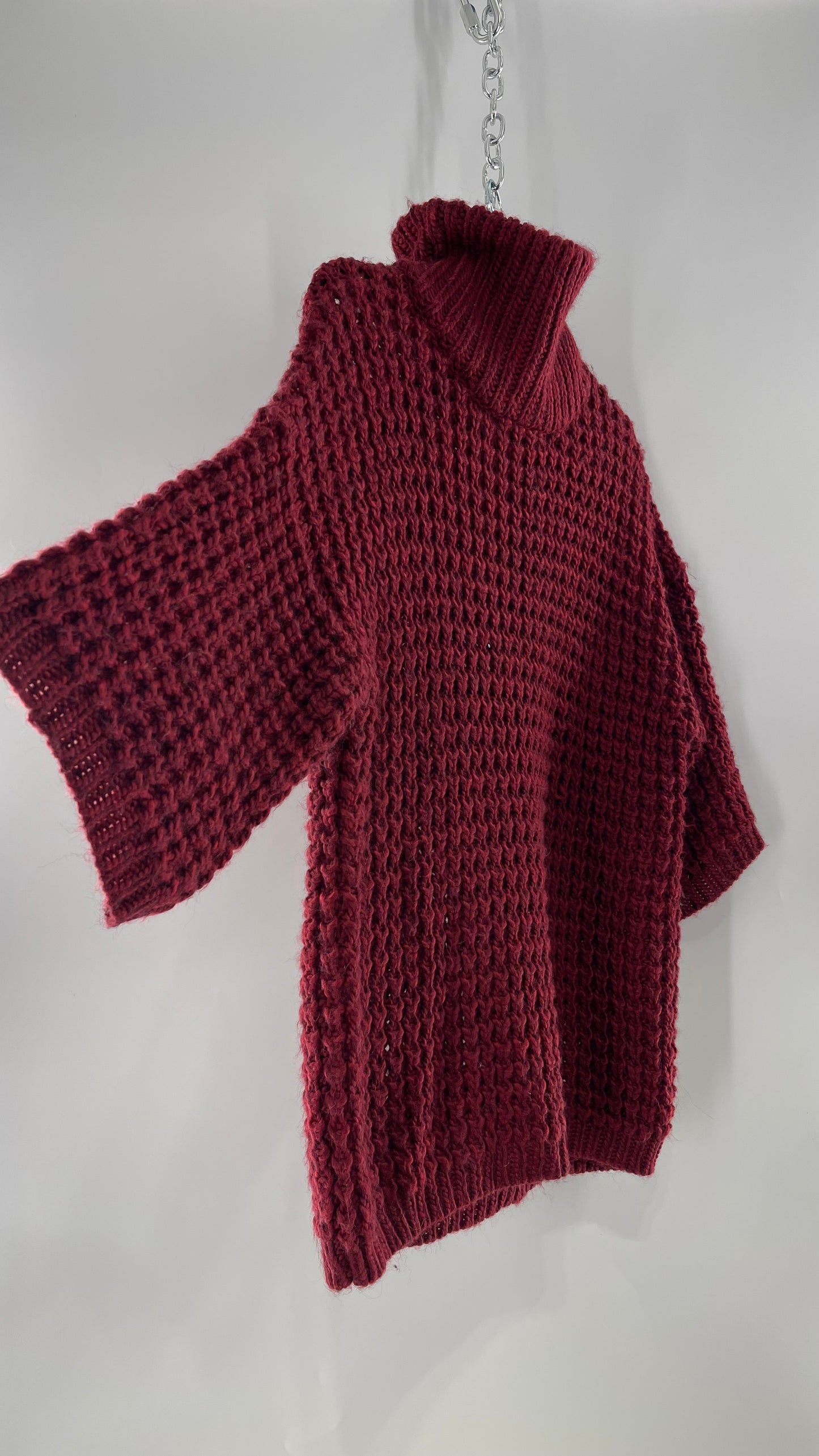 Anthropologie Thick Knit Burgundy/Maroon Short Sleeve Slouchy Turtle/Mock Neck Sweater (Large)