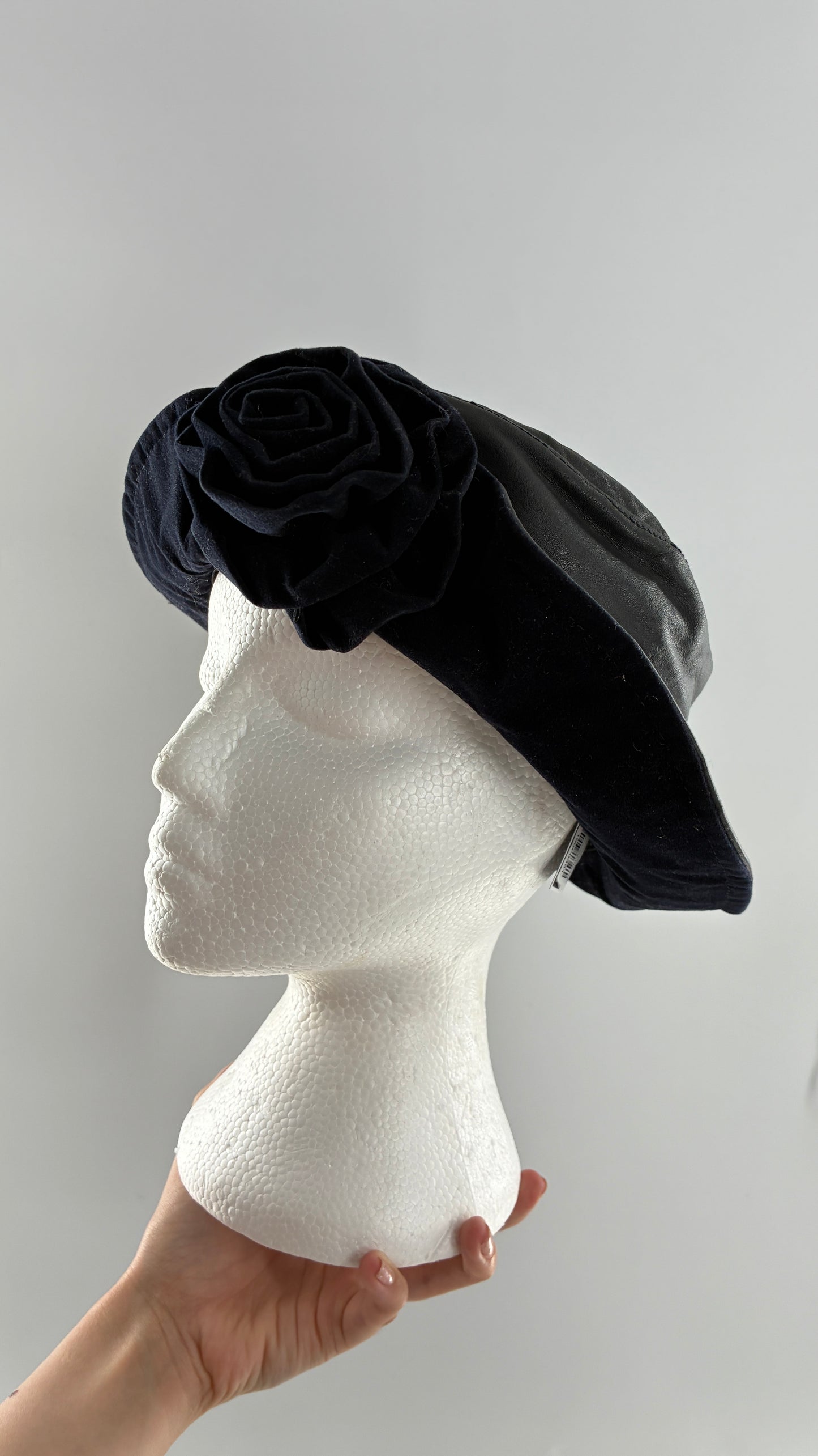 Vintage HENSCHEL HAT CO Missouri Leather Bucket Hat with Rosette (Medium)