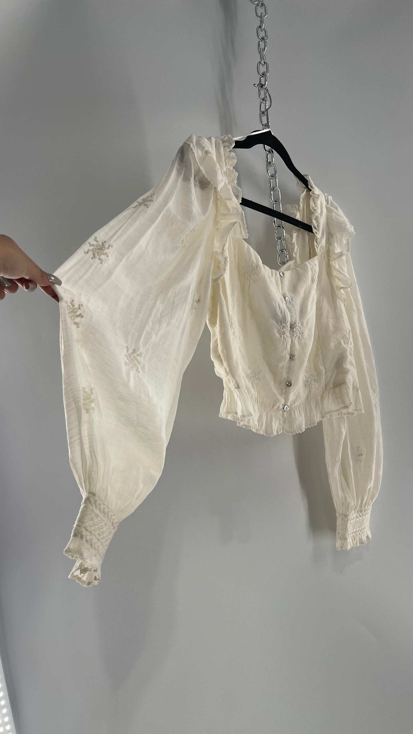 Free People White Cotton Bubble Sleeve Blouse with Embroidered Details (Medium)