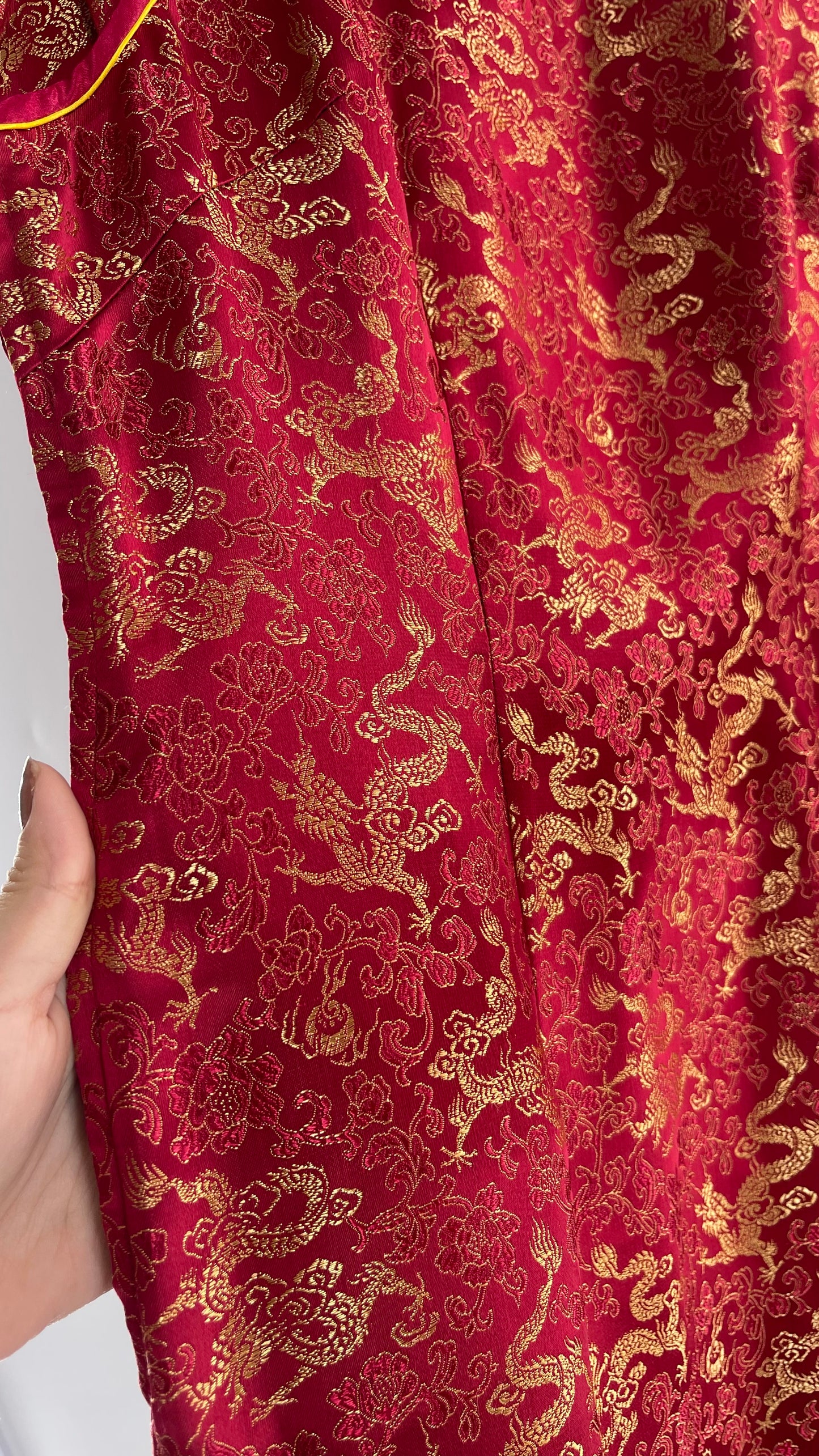 Vintage 1980s Chinese Red Silk Dragon Motif Printed/Embroidered Qipao (XL)