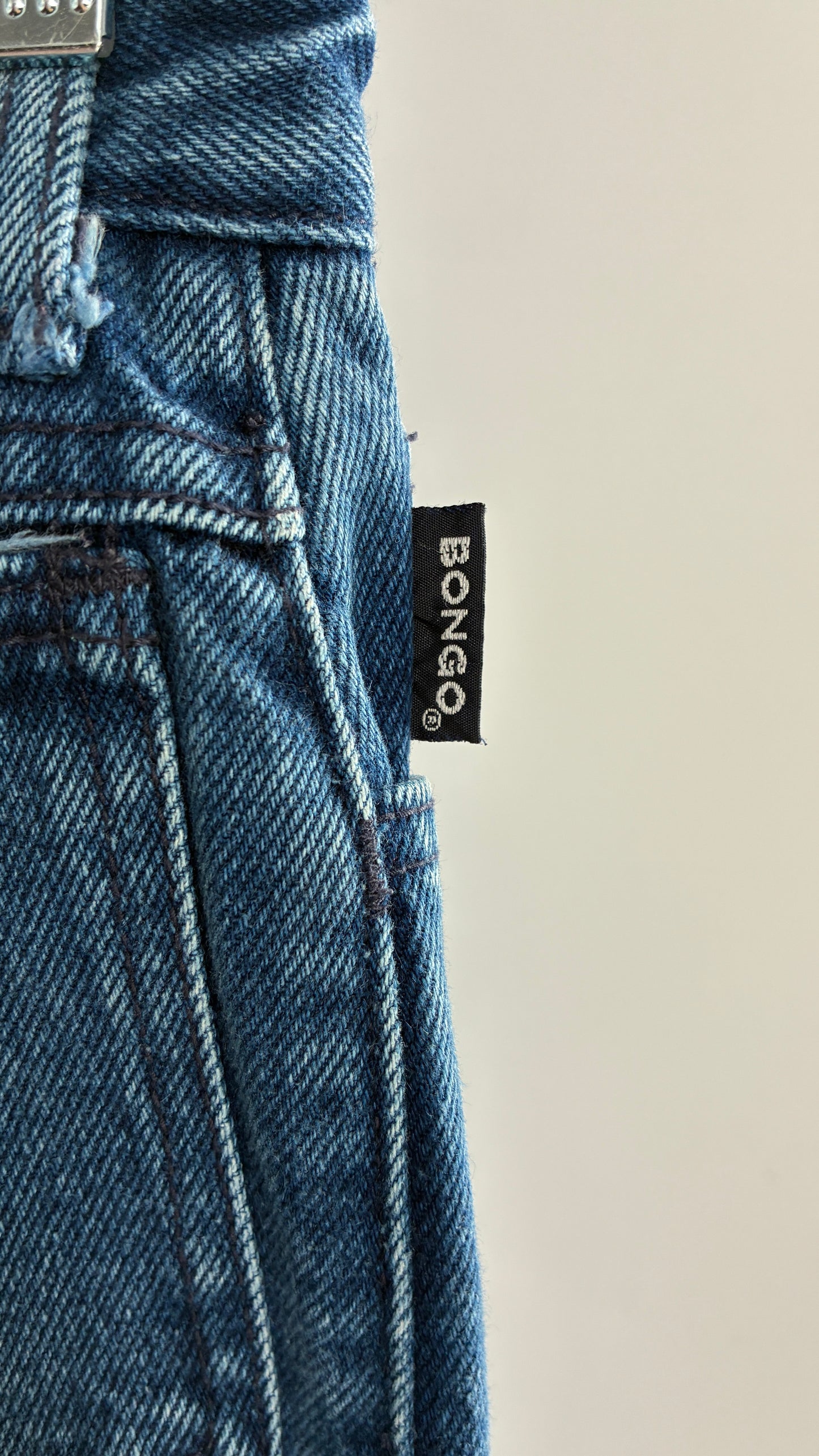 Vintage BONGO Ultra High Waisted Jeans (5)
