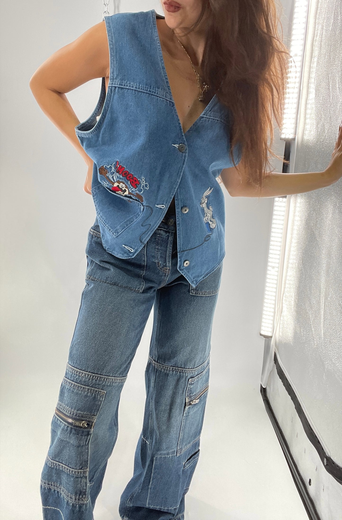 Vintage Looney Tunes Denim Vest with Embroidered Characters (Large)