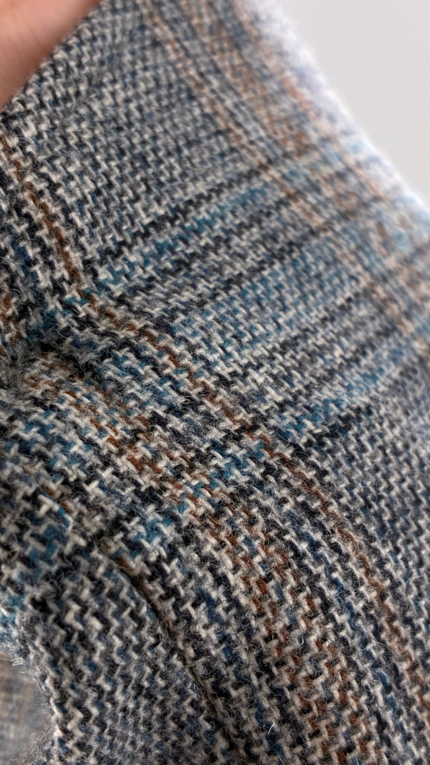 Vintage Handmade Wool Blend Woven Men’s Tailored Trousers with Grey Blue Plaid Pattern (35x32)