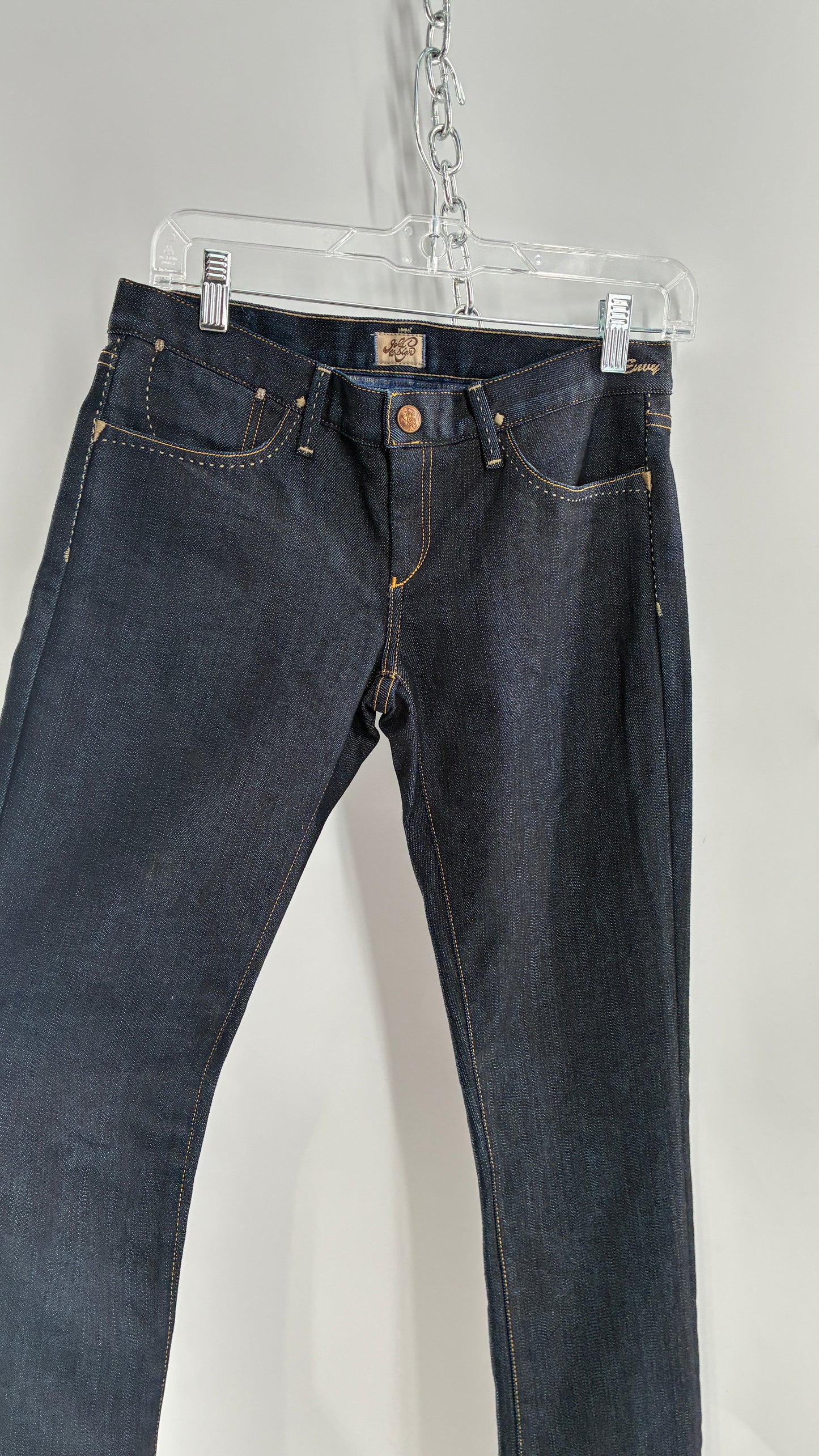 Vintage GOLD SIGN Dark Wash Low Rise Jeans (26)