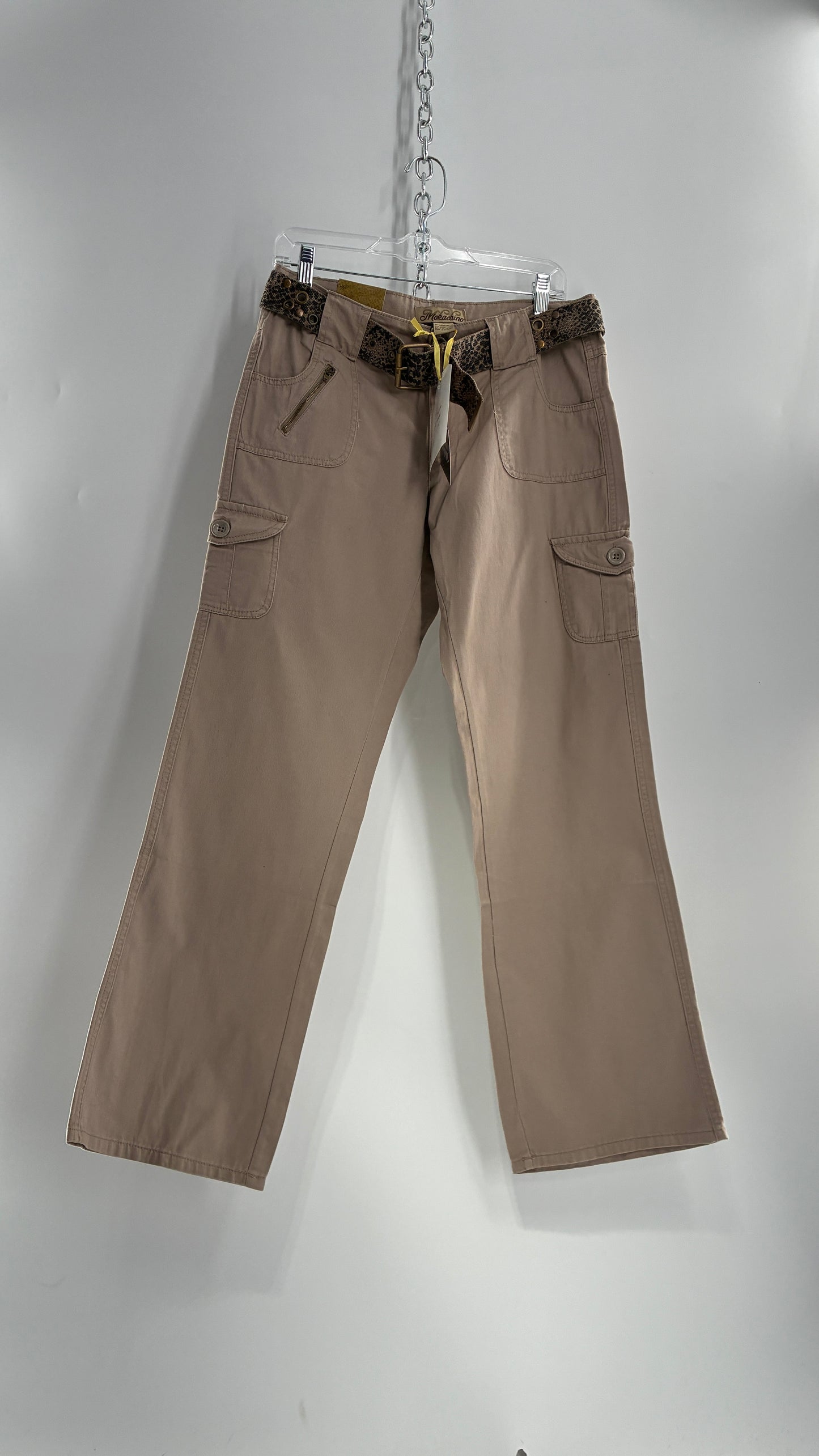 Deadstock Vintage MOKACHINO Tan Low Rise Cargos with Grommet Belt and Zipper Details (4,10)