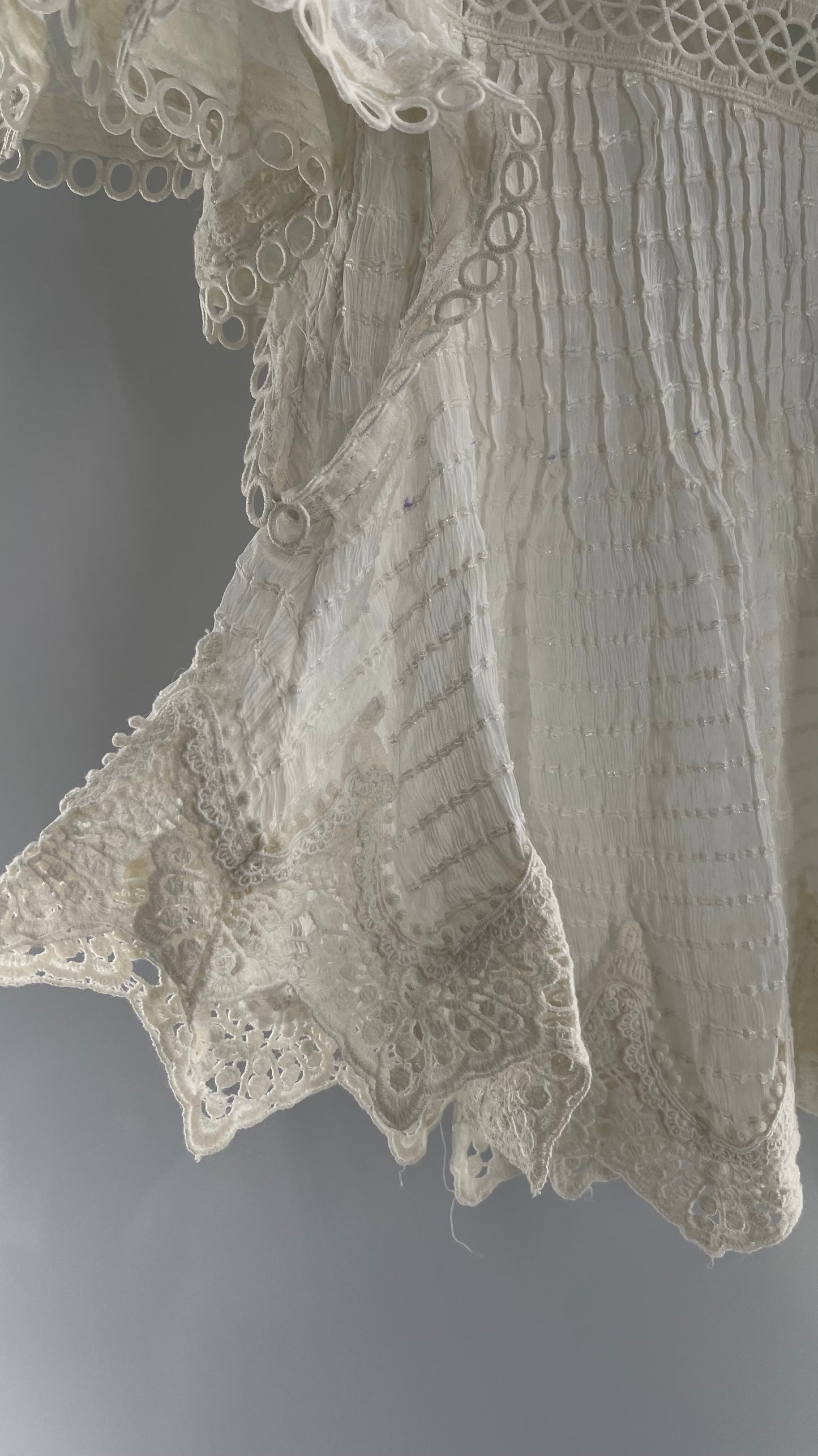 Kimchi Blue White 68% Viscose 32% Cotton Romantic Blouse with High Neck, Textured Body, and Scalloped Lace Hem and Sleeves (Small)