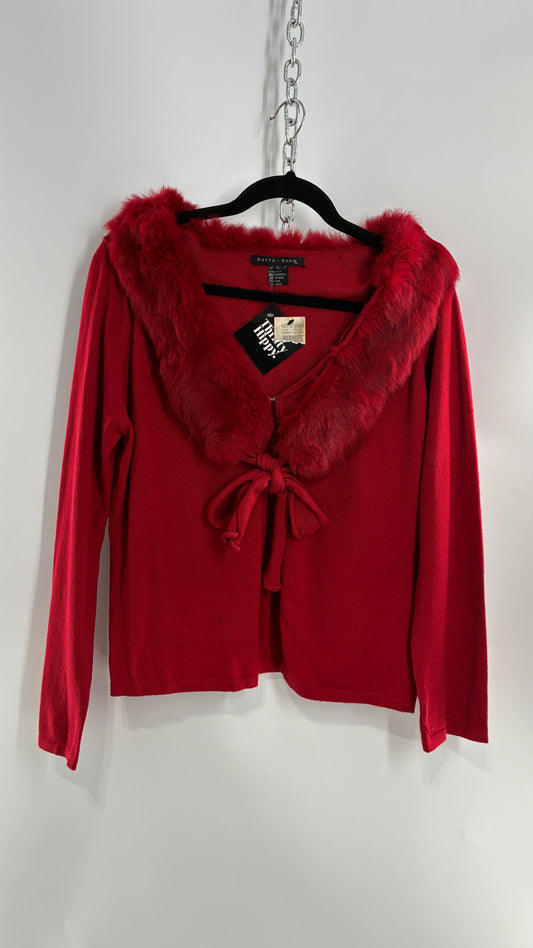 Deadstock Vintage BETTE SUNG Red Tie Bust Cardigan with Genuine Rabbit Fur Collar (Large)