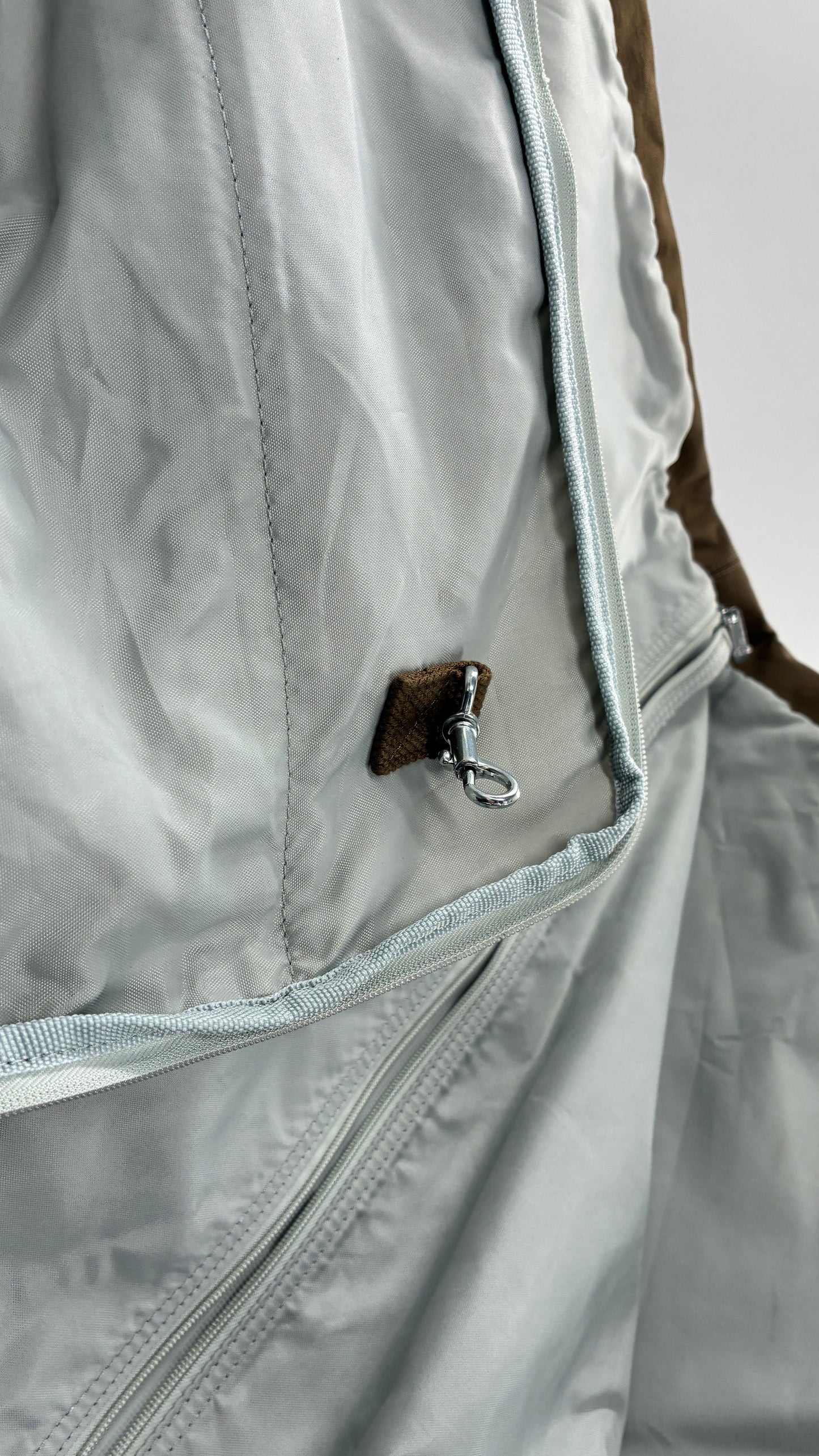 Vintage KIPLING Folding Travel Clothing Organizer Garment Bag