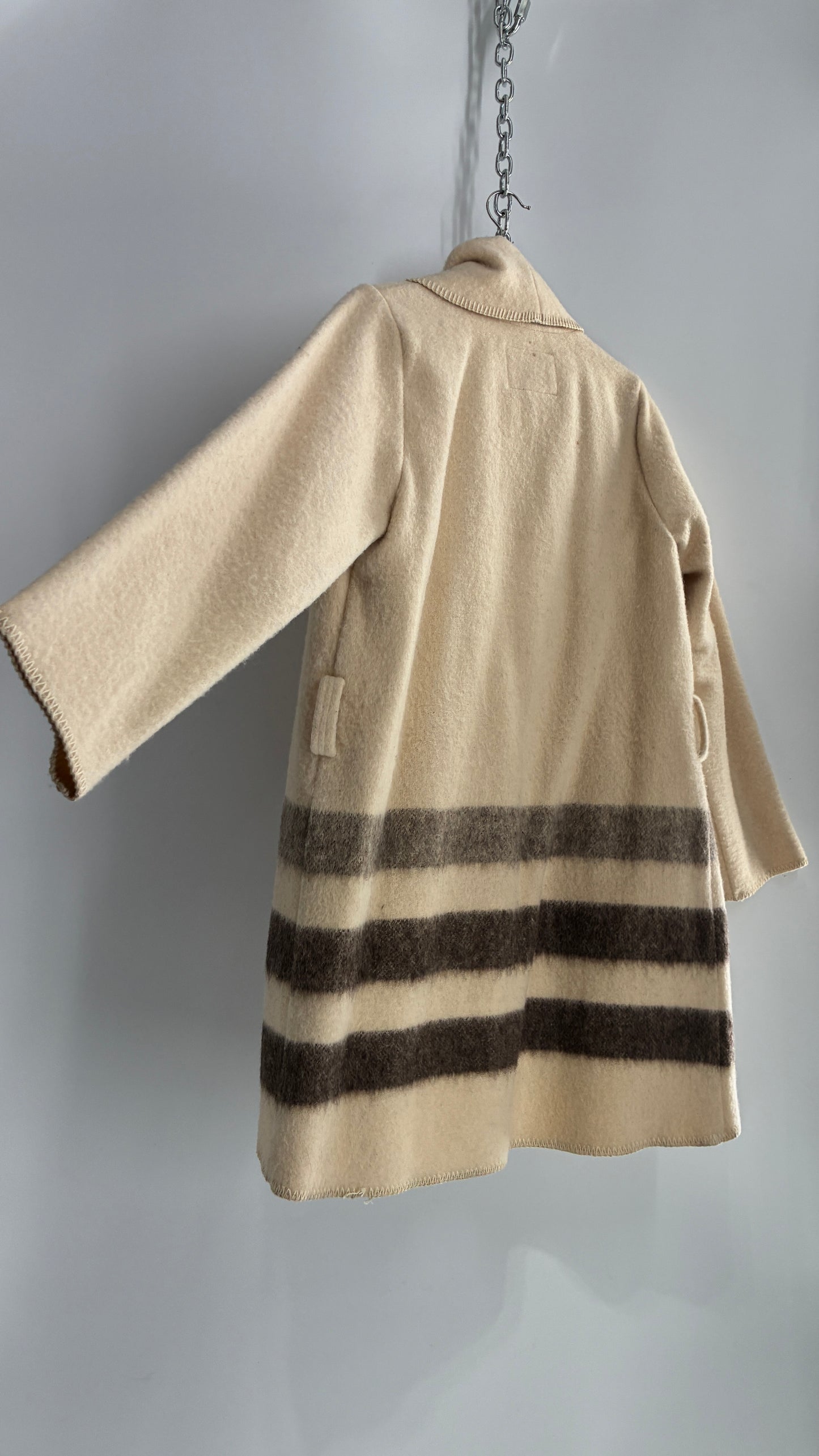 Vintage WOOLRICH Off White 100% Wool Striped Overcoat with Belt Loops (S/M)