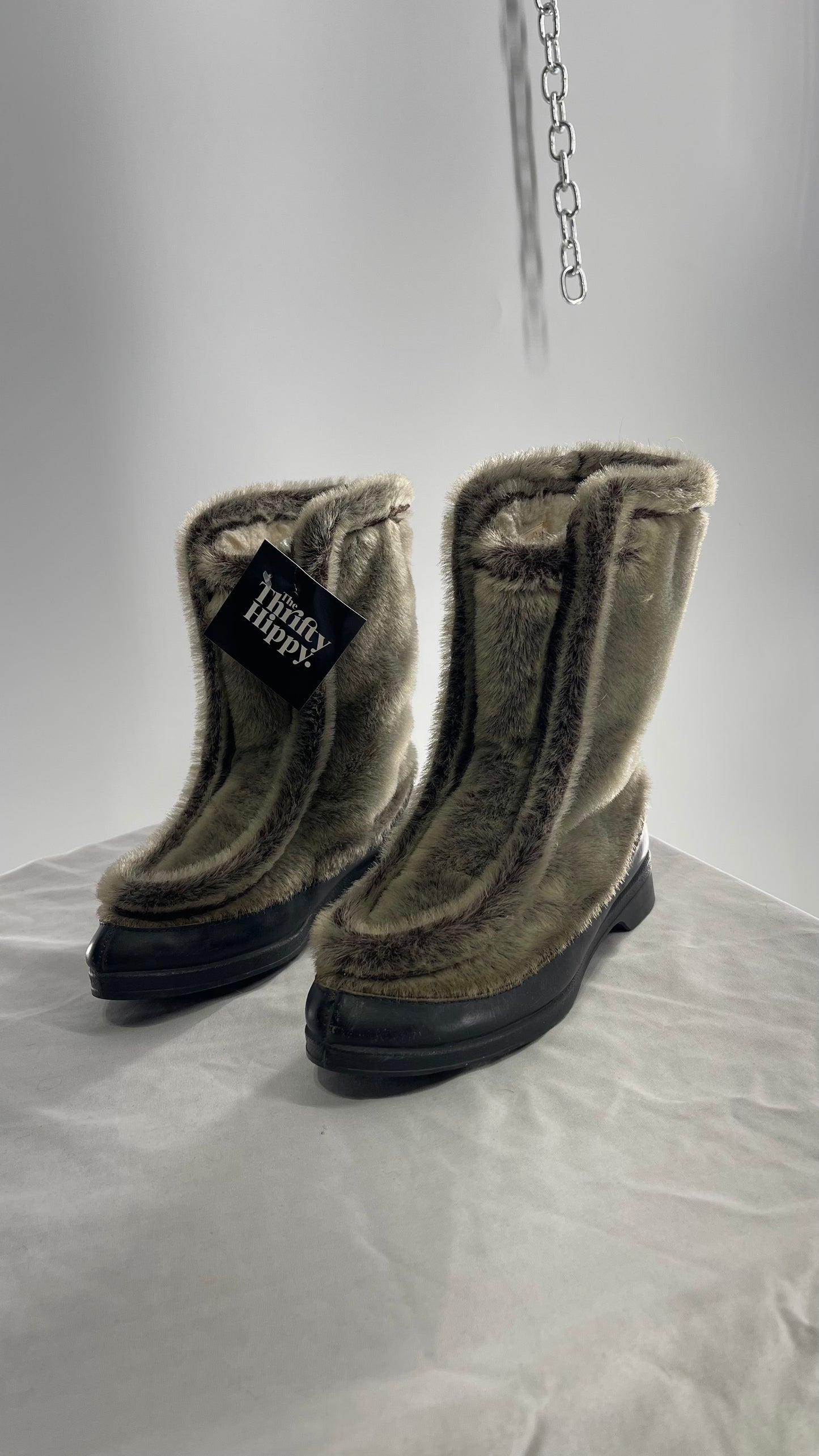Vintage 1970s YODELERS Fur Boots (7)