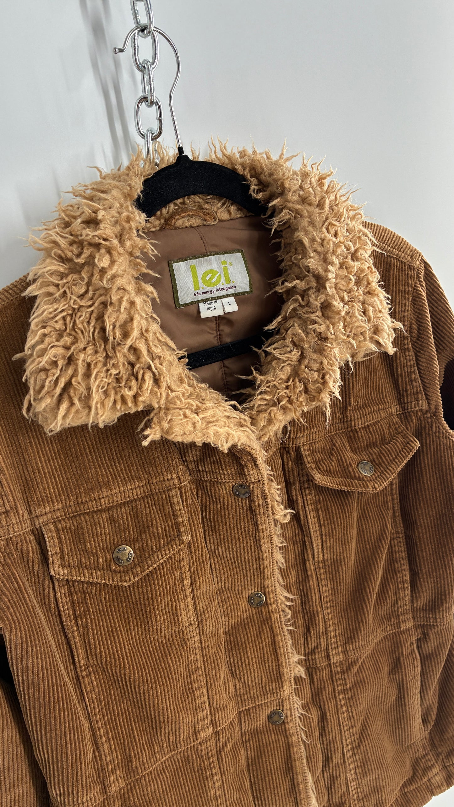 Vintage 1990s LEI Corduroy Jacket with Shearling Cuffs and Collar (Large)