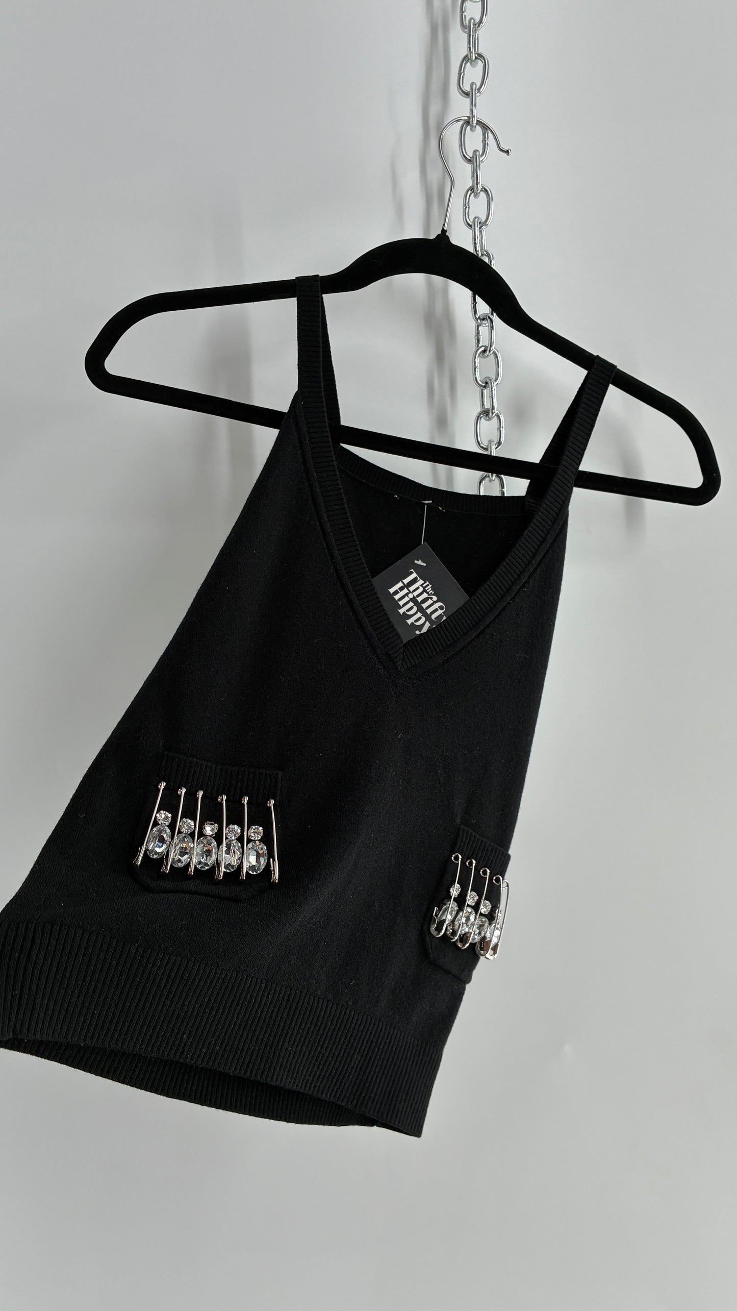 Vintage GILMAR ITALY 87% wool V Neckline Tank with Oversized Rhinestones and Safety Pin Details (38)