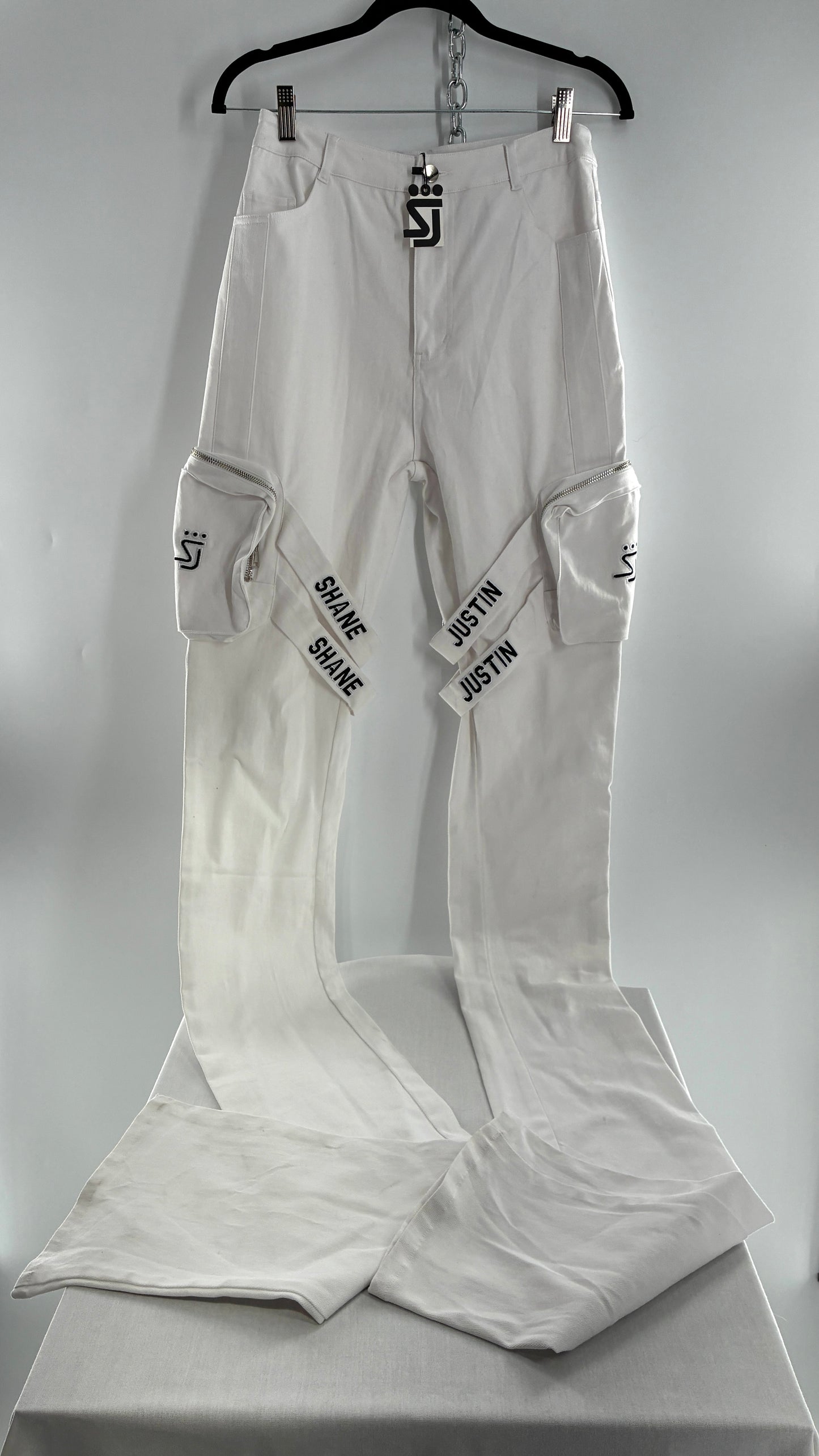 Designer SHANE JUSTIN White Stacked Extendo Cargo Pants with Embroidered Logo Pants and Tags Attached (Small)